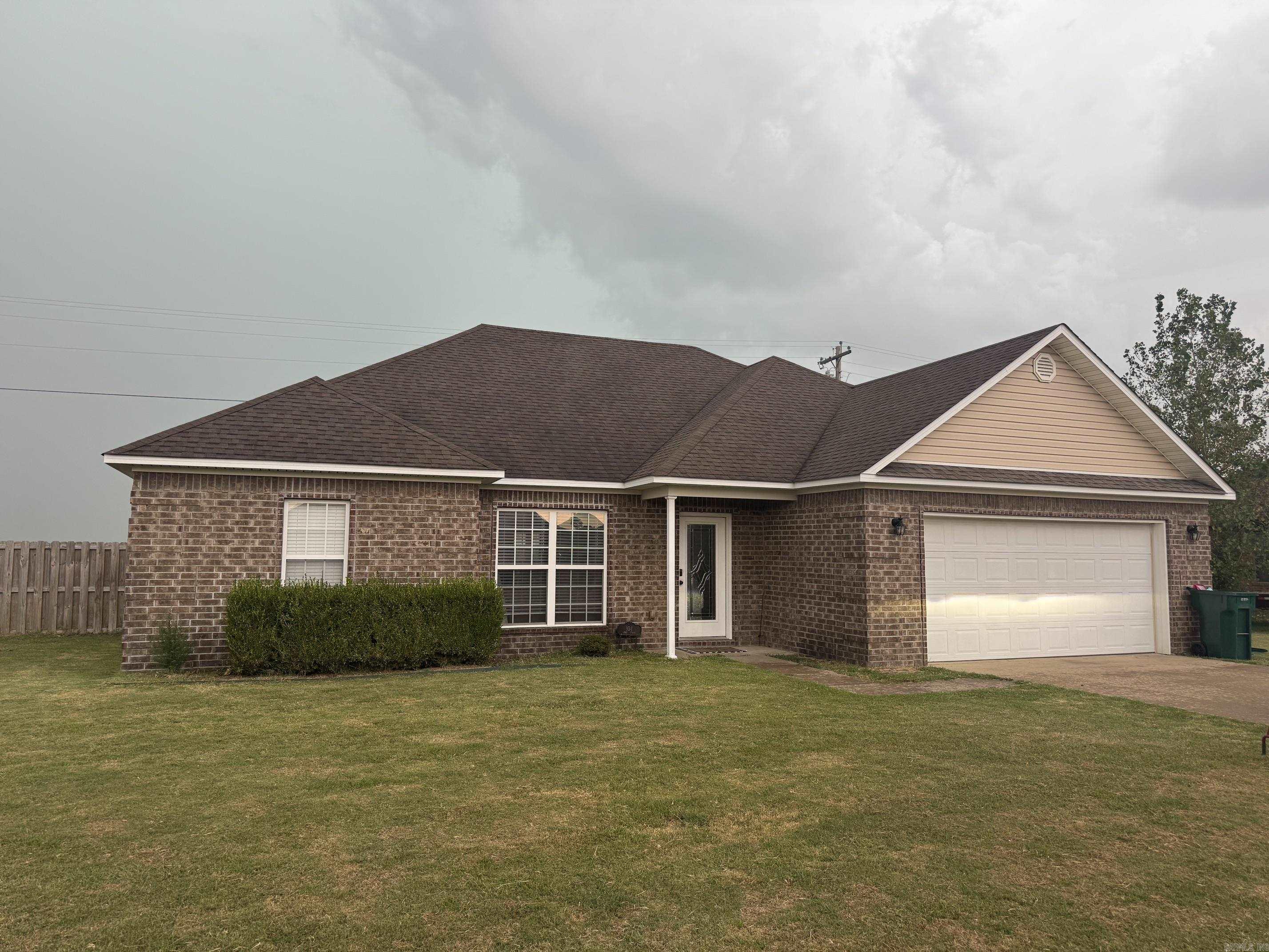 104 Libby Drive Property Photo 1