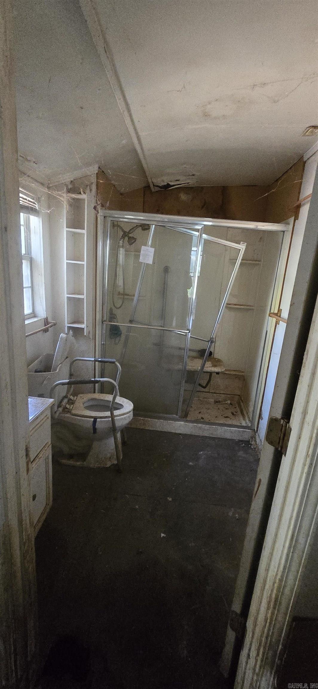 312 Rice Street Property Photo 5