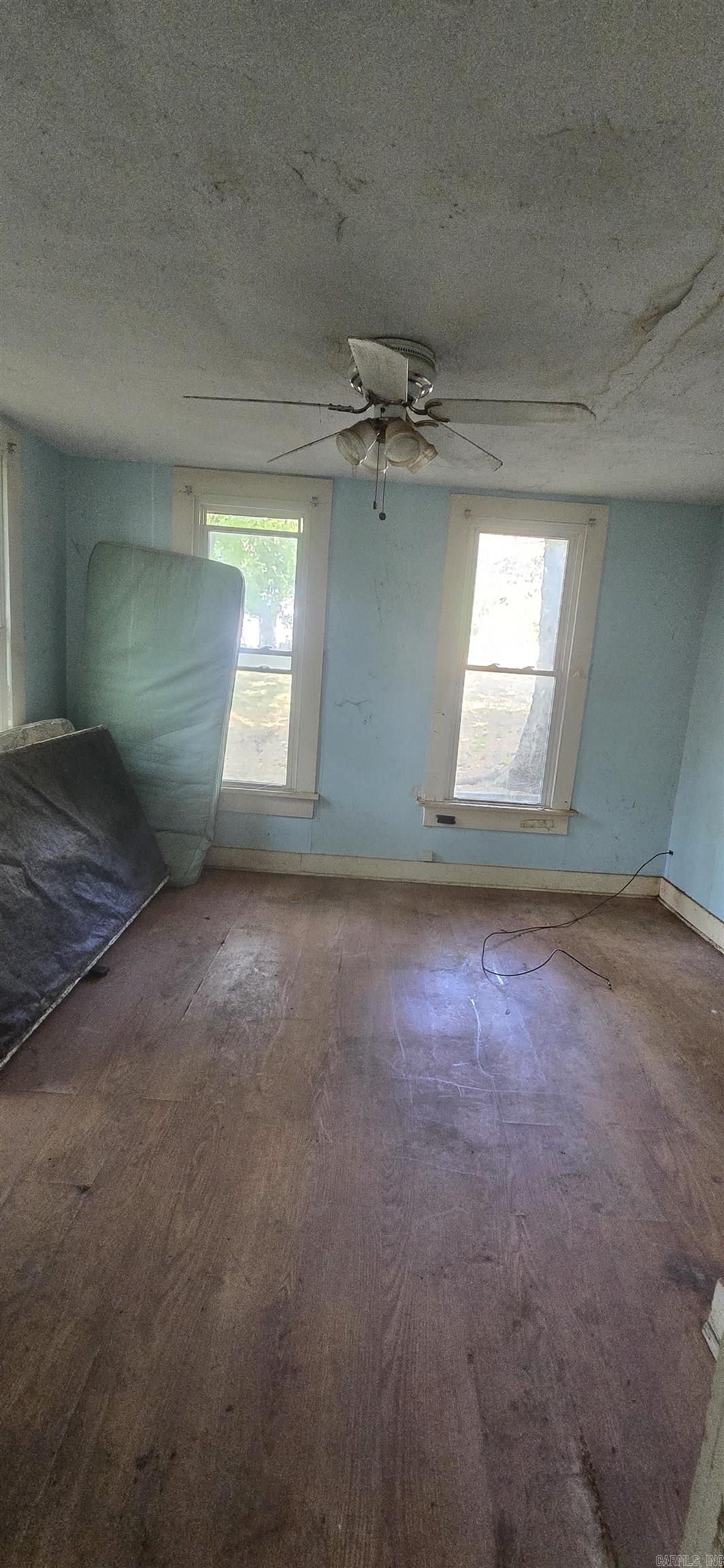 312 Rice Street Property Photo 6