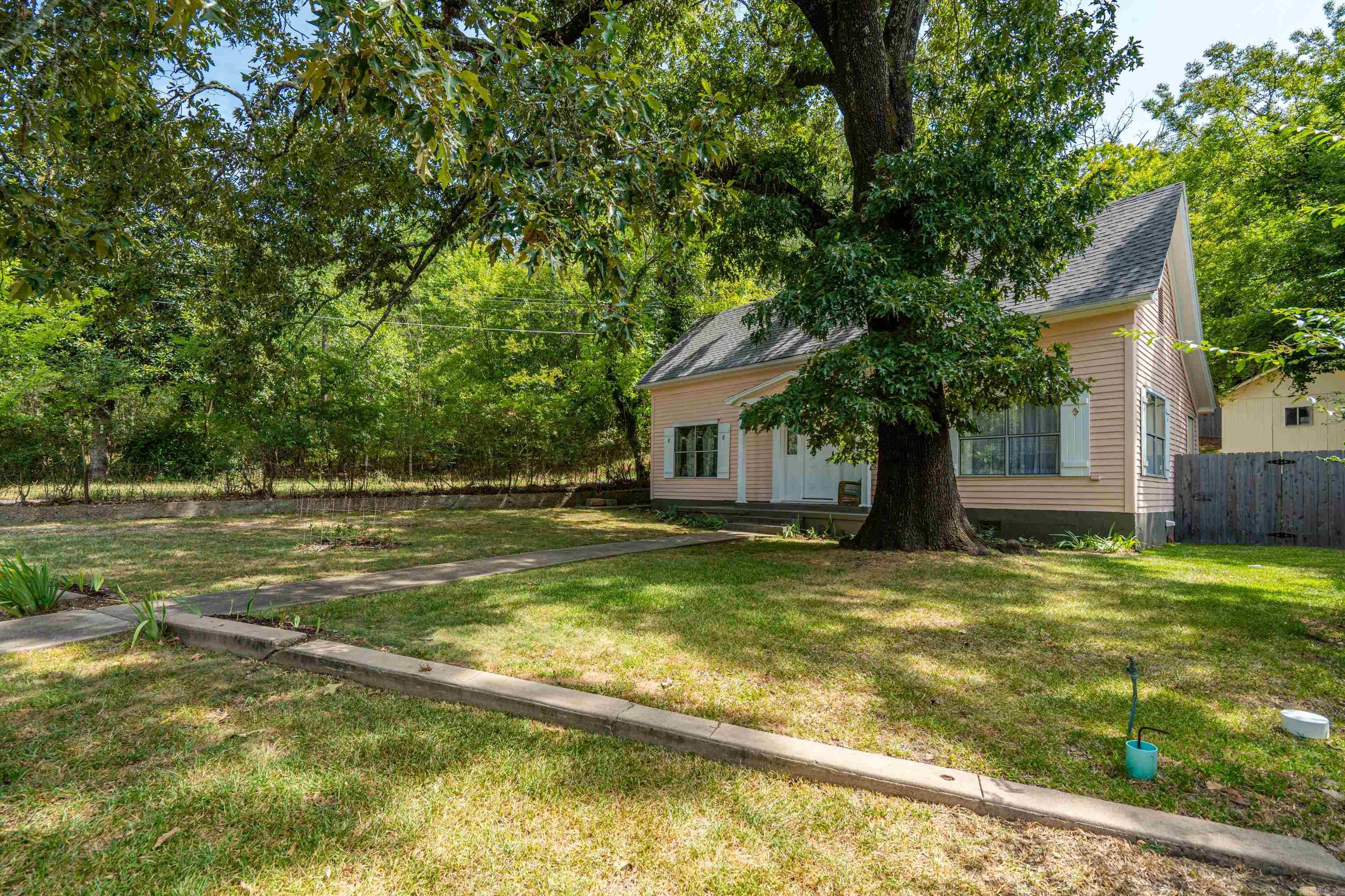 402 Pullman Avenue Property Photo 49