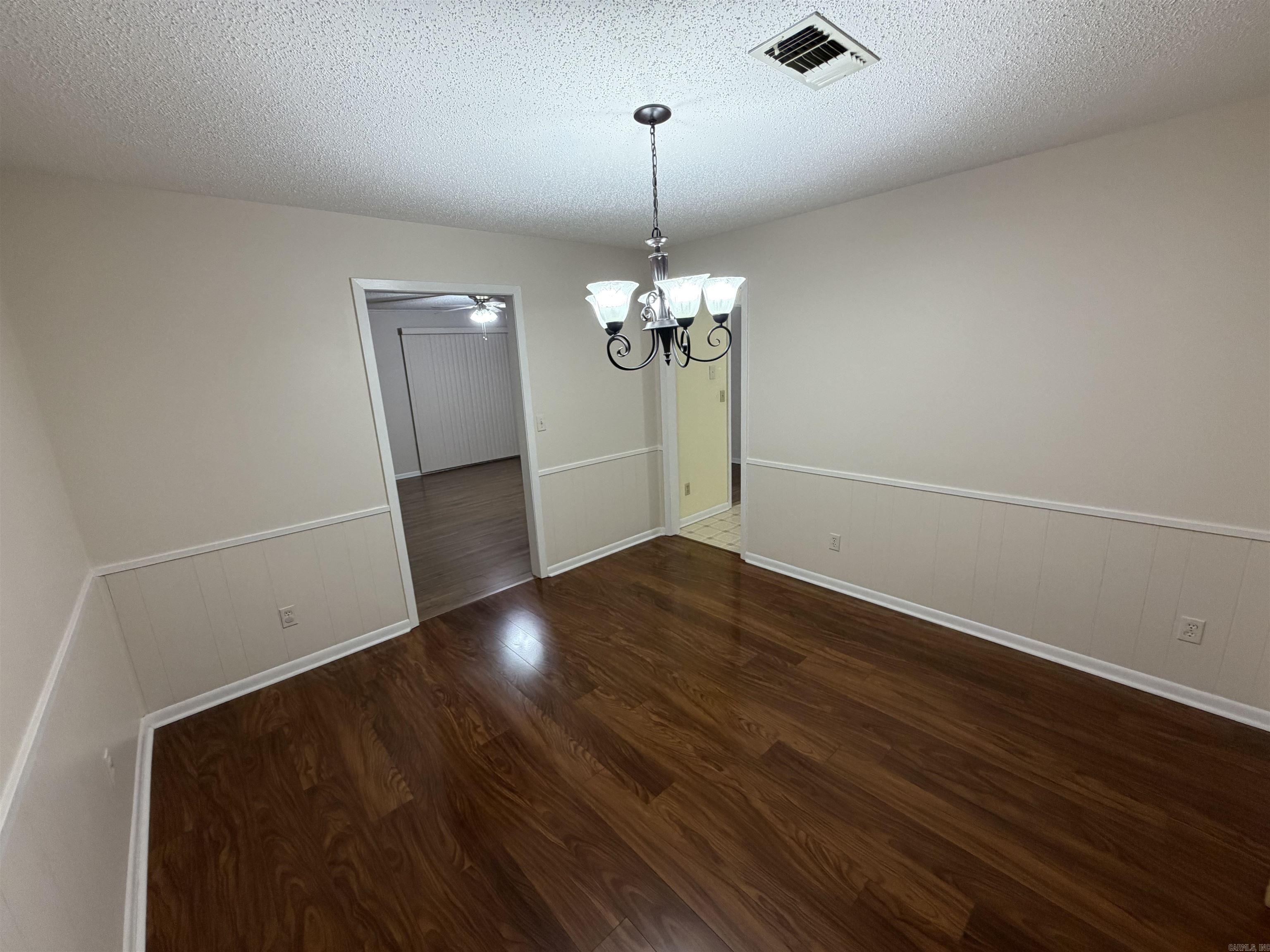 20 Independence Property Photo 4