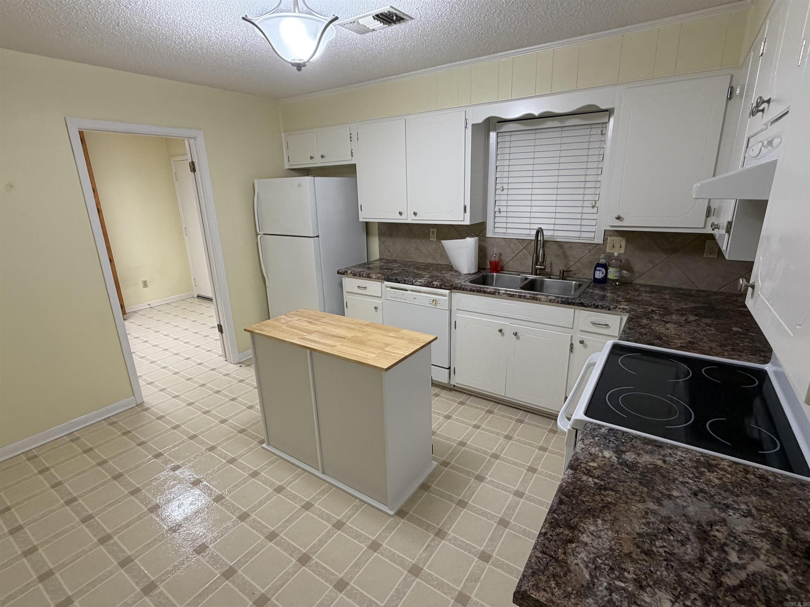 20 Independence Property Photo 10