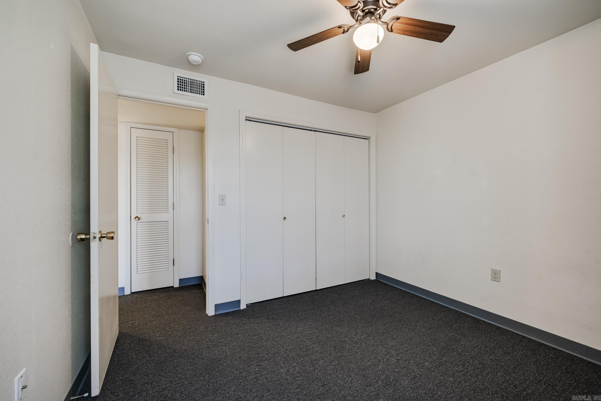 300 W Harding, #403 Property Photo 8