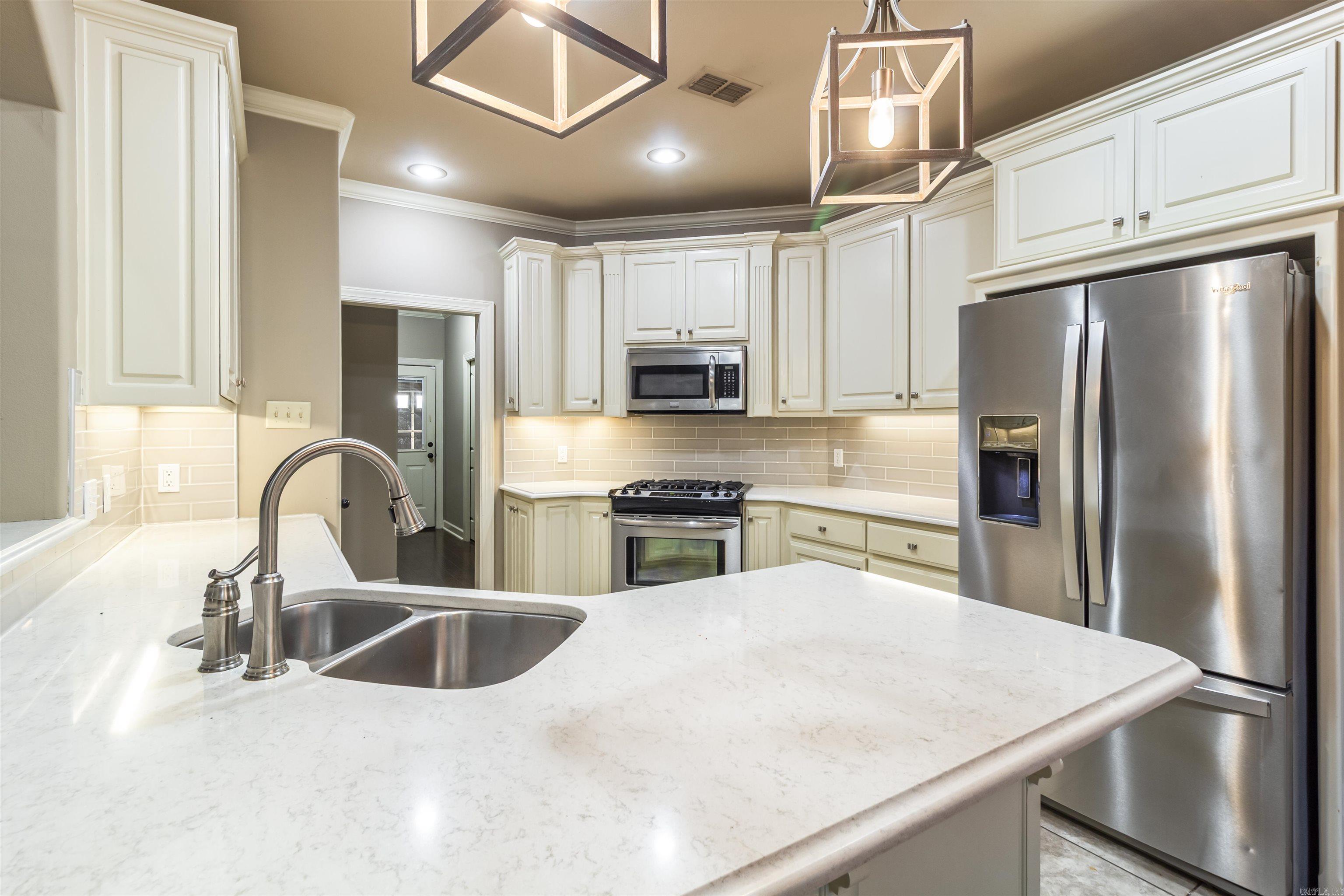 2840 Harmony Cove Property Photo 16