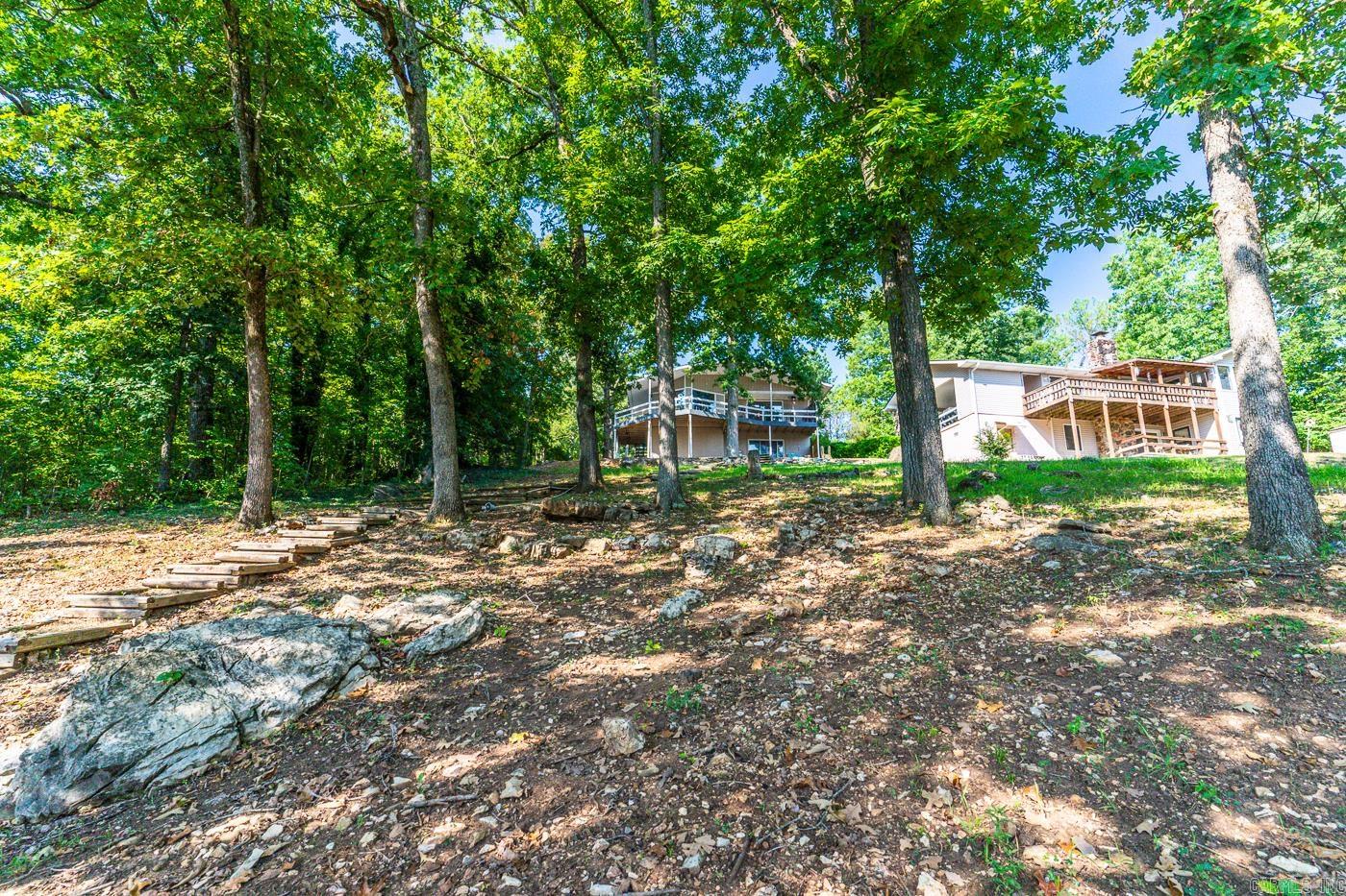 111 W Lakeshore Dr Property Photo 39