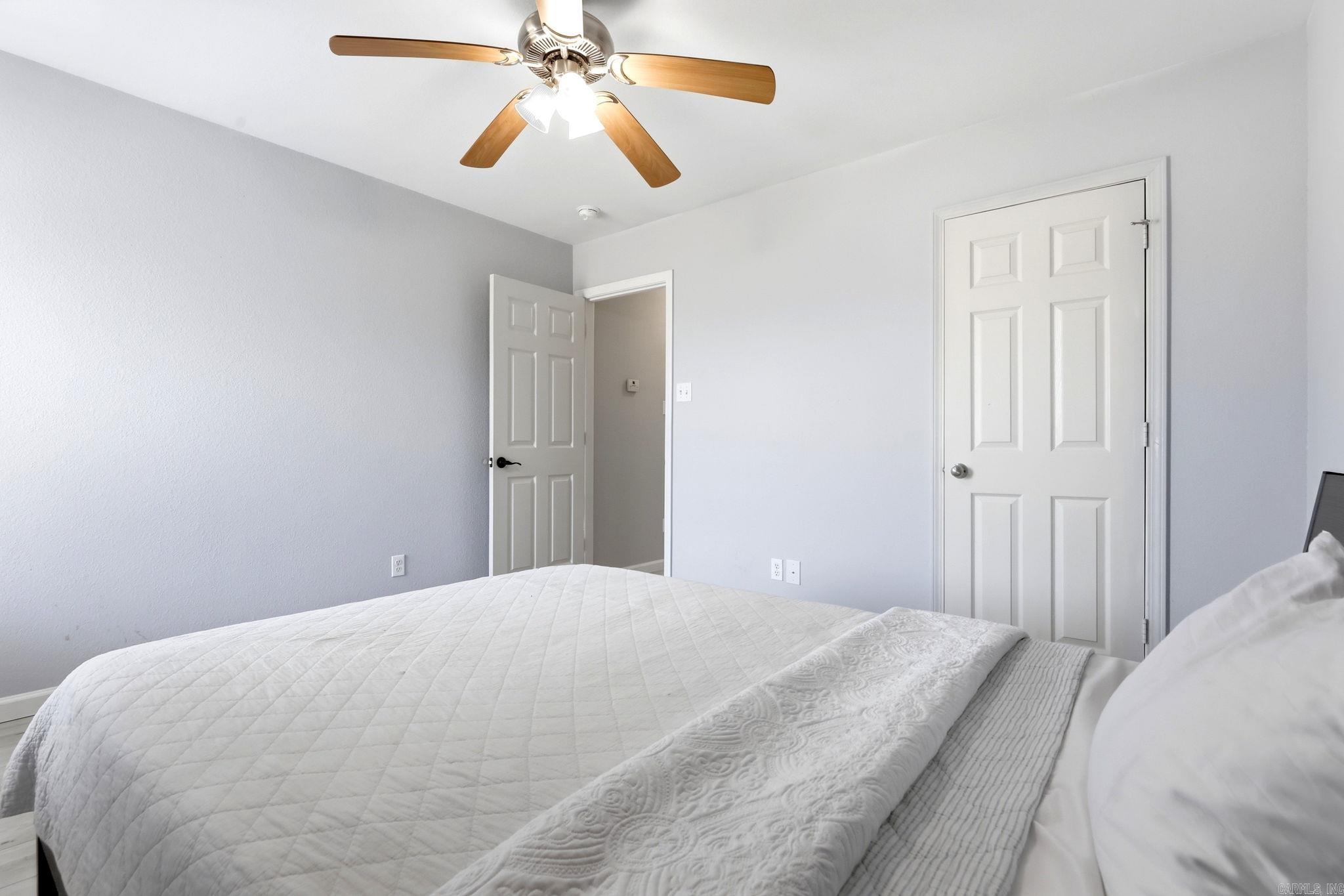 9705 Zuber Road Property Photo 25