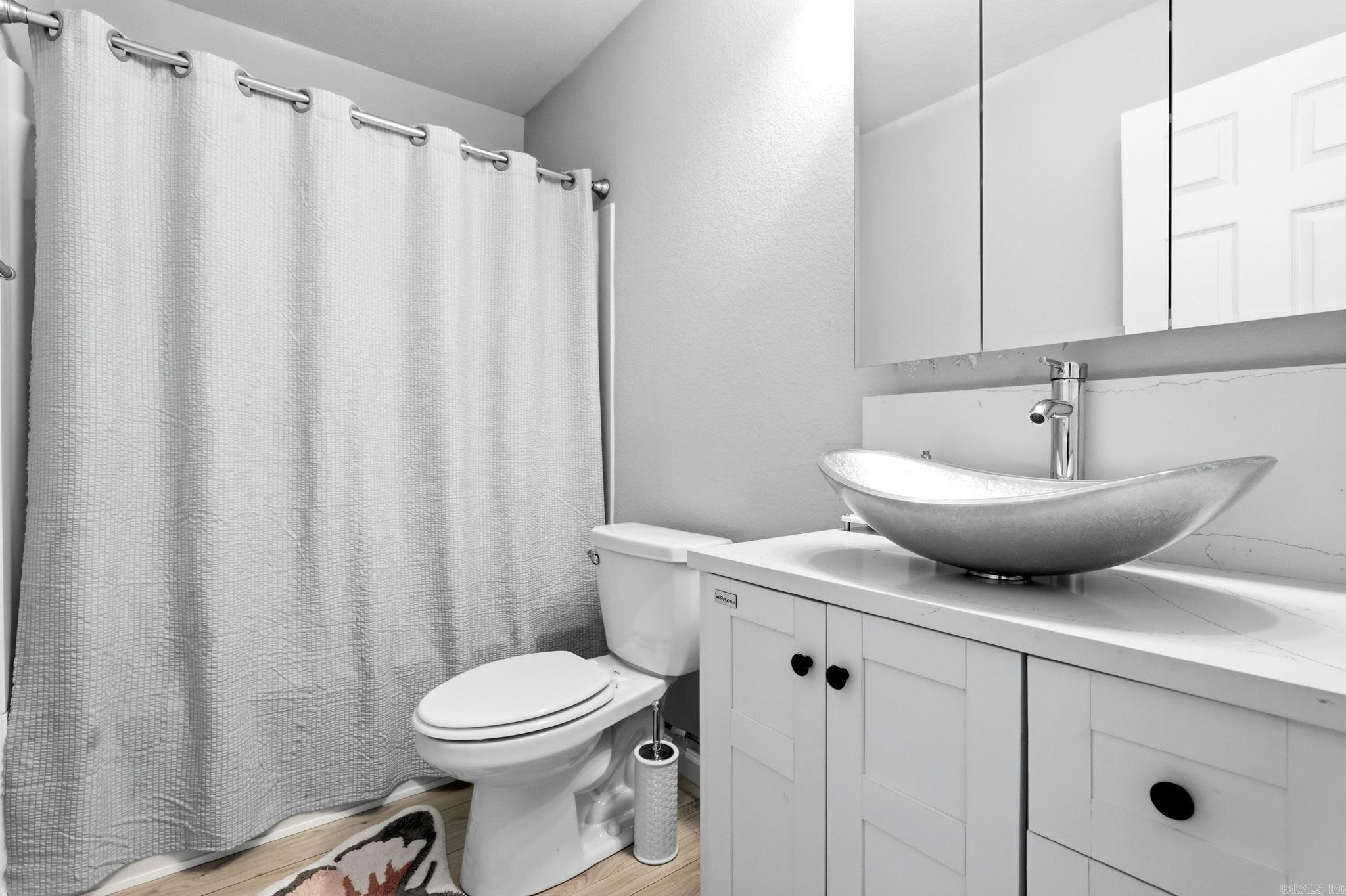 9705 Zuber Road Property Photo 30