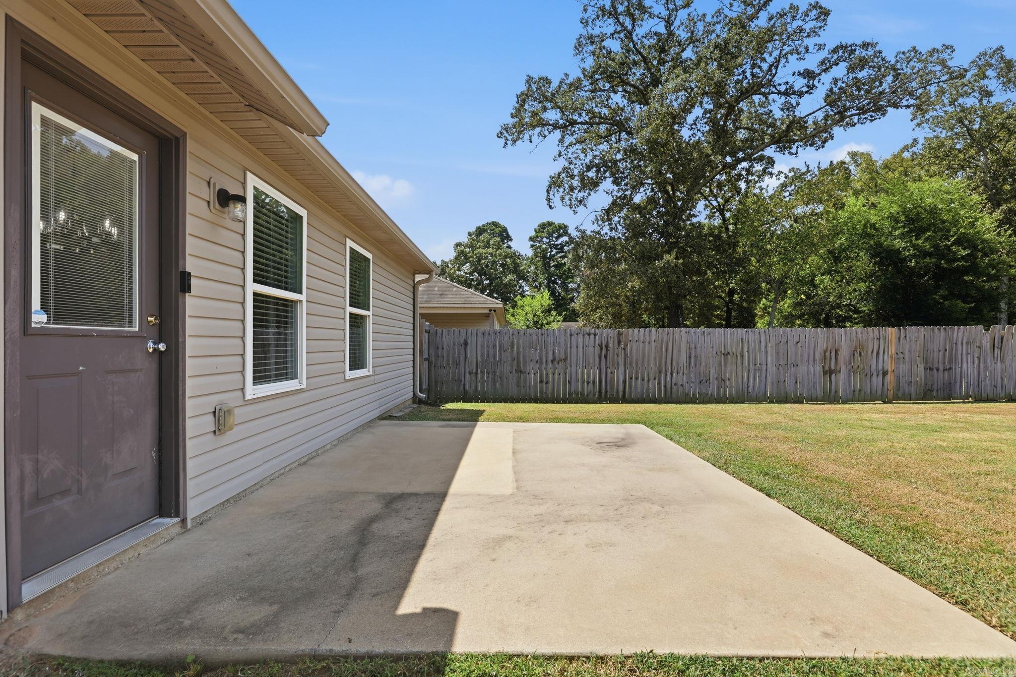 9705 Zuber Road Property Photo 32
