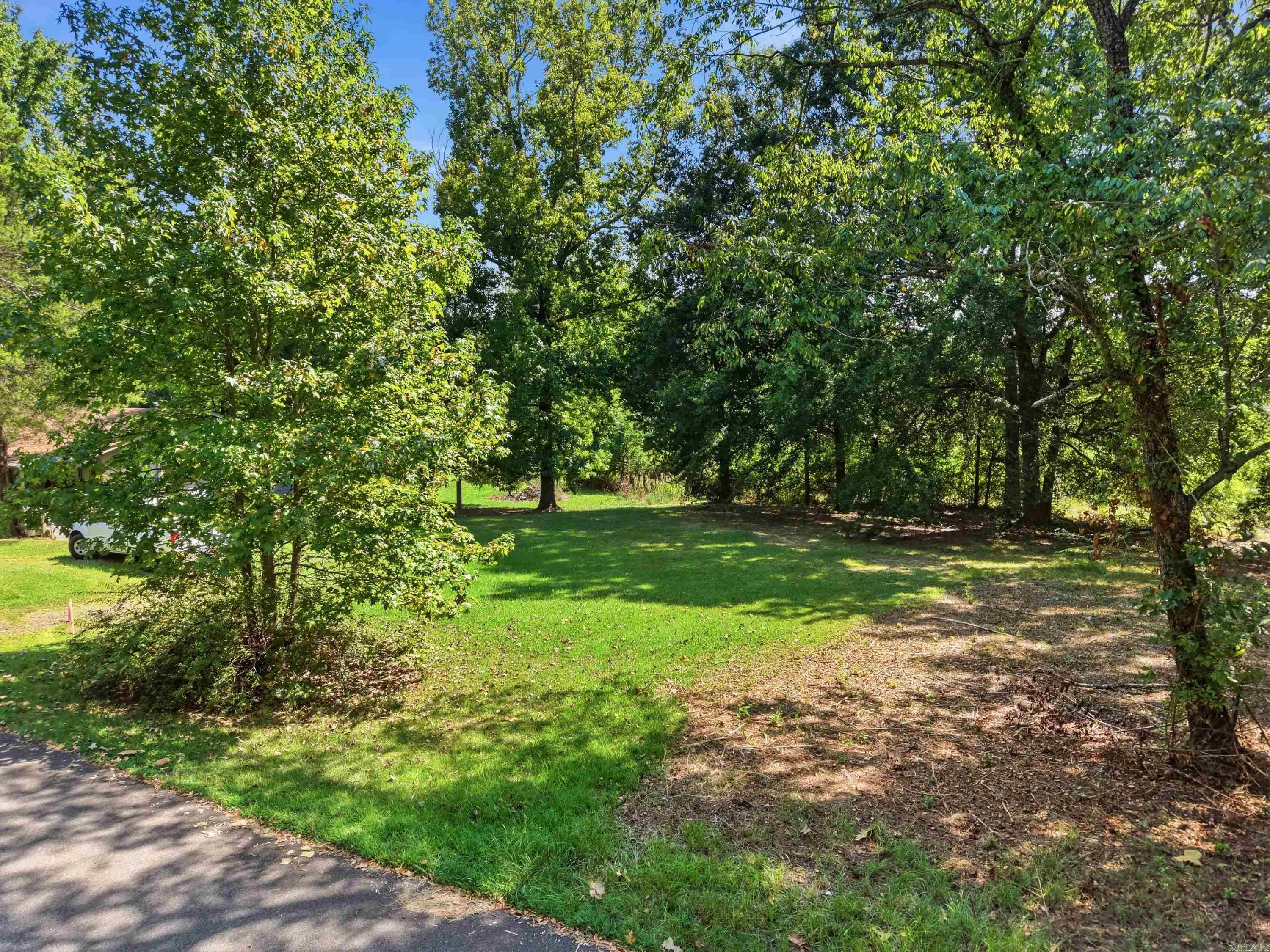 11 E Mobbs Circle Property Photo 1