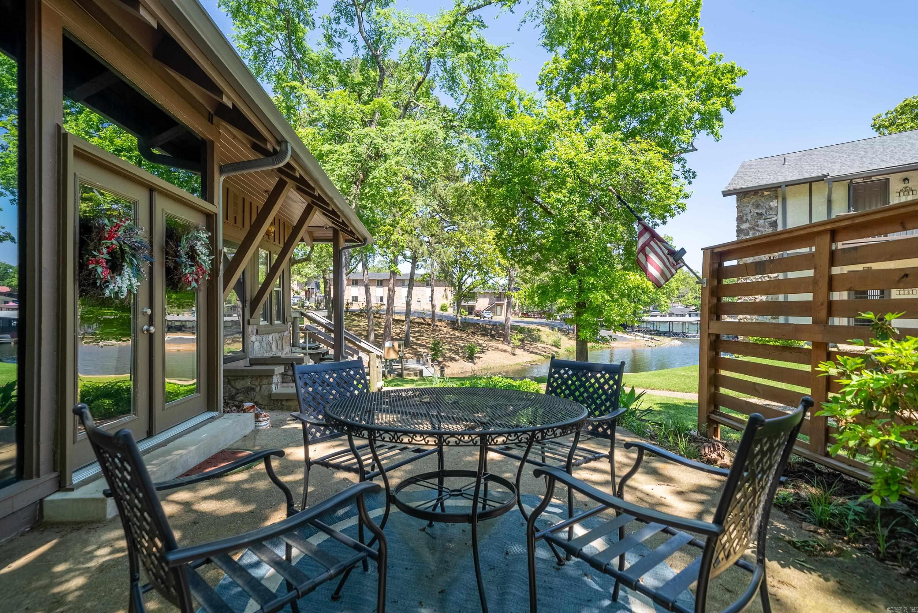 1139 Twin Points Property Photo 34