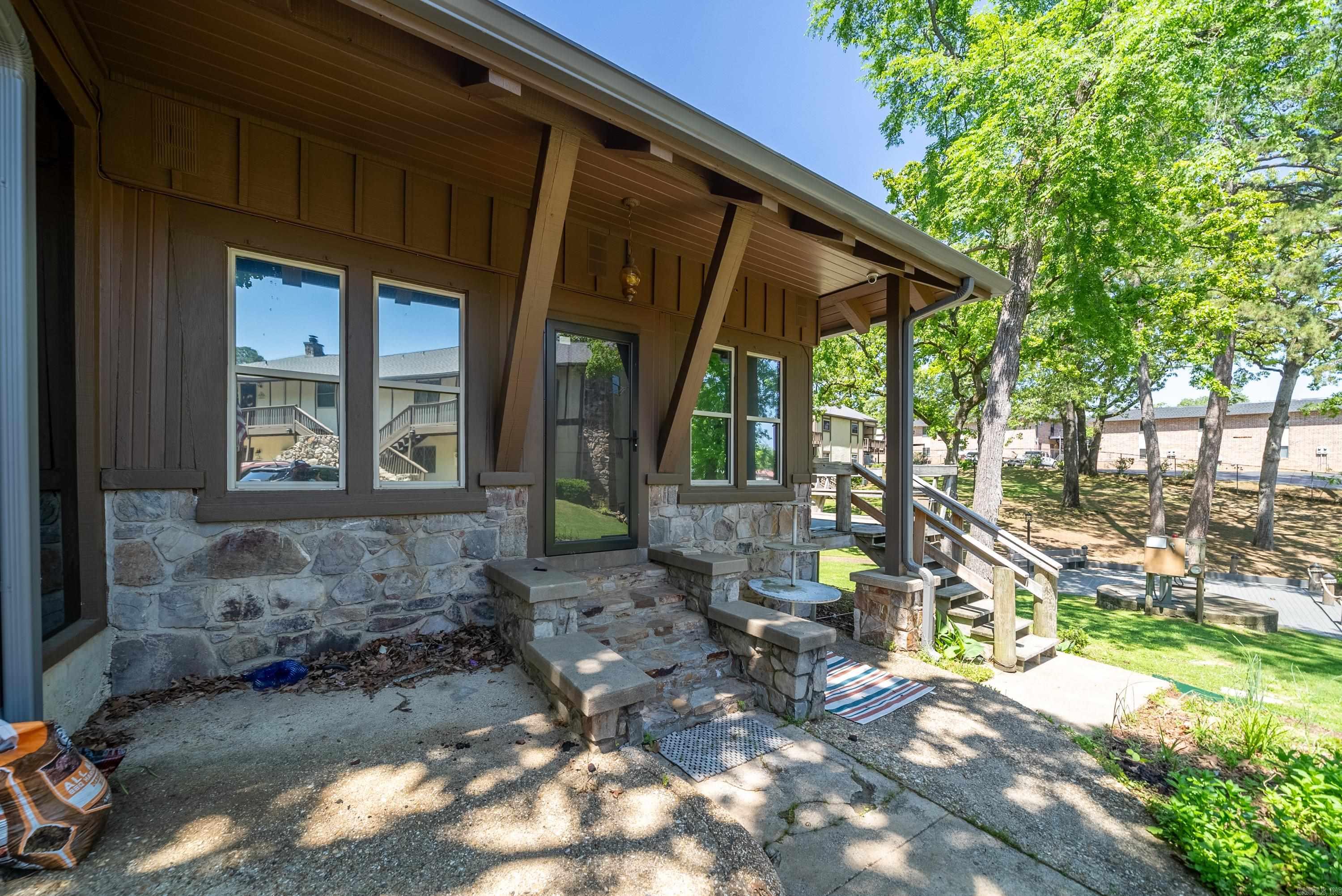 1139 Twin Points Property Photo 37