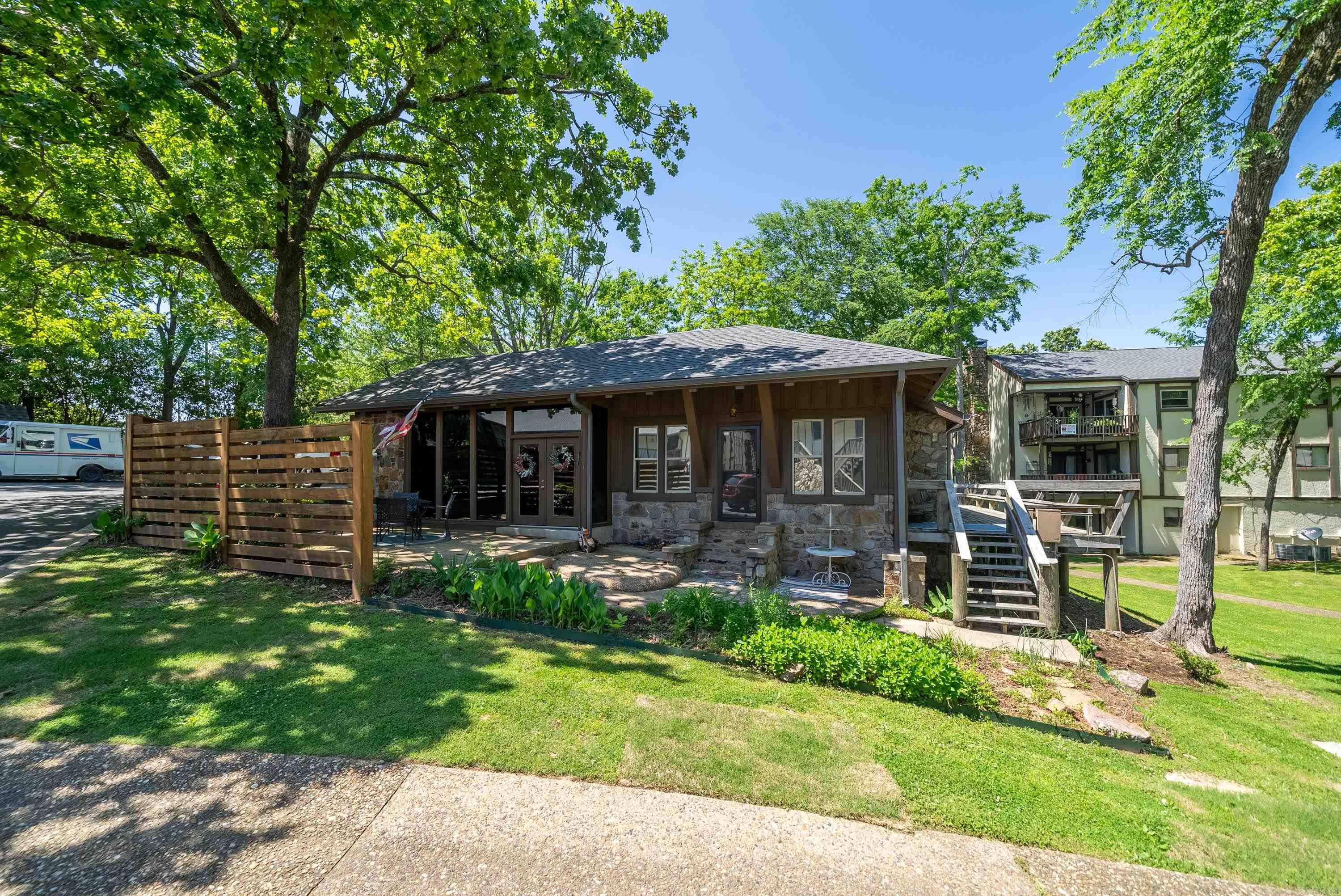 1139 Twin Points Property Photo 43