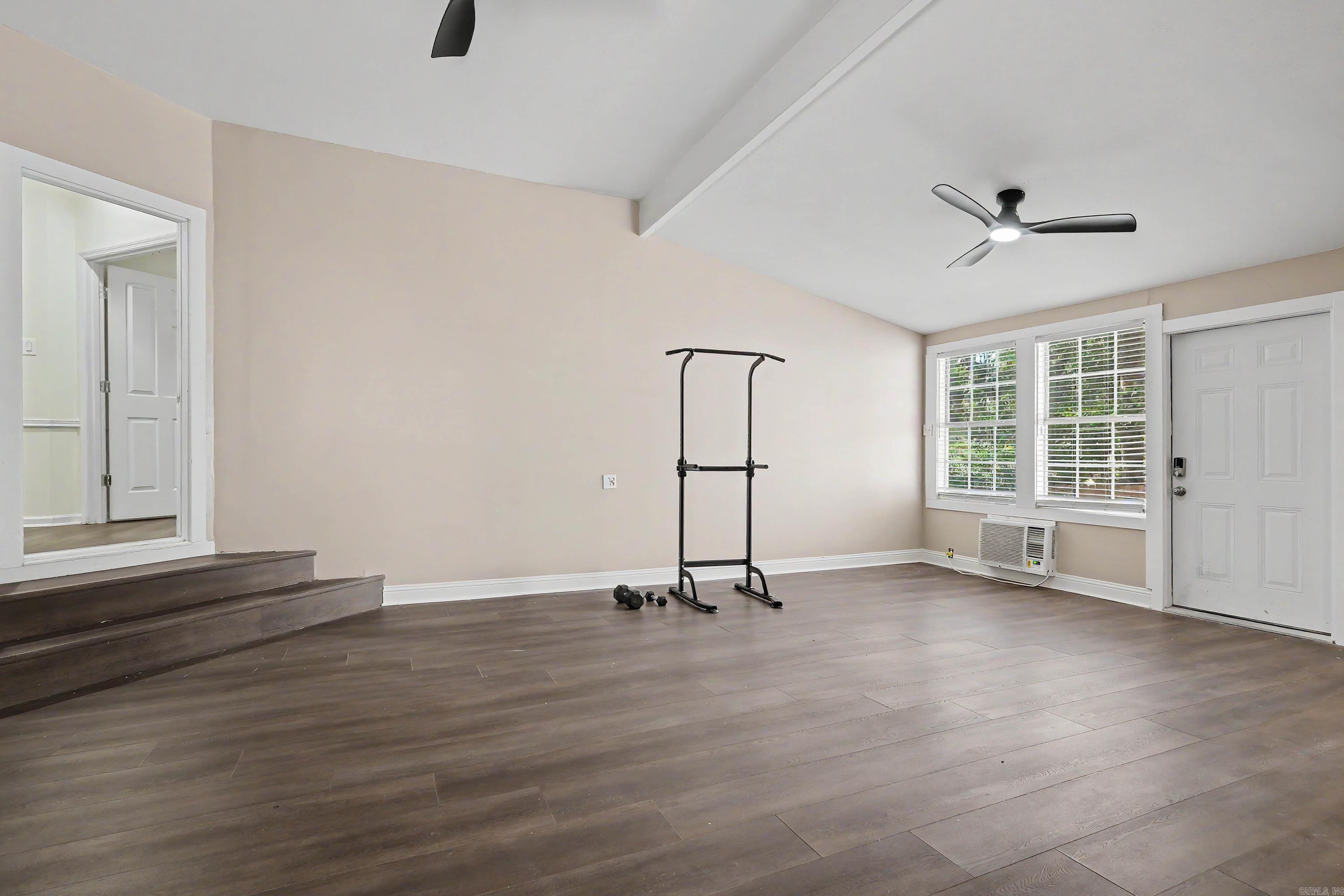 802 Loyola Drive Property Photo 16