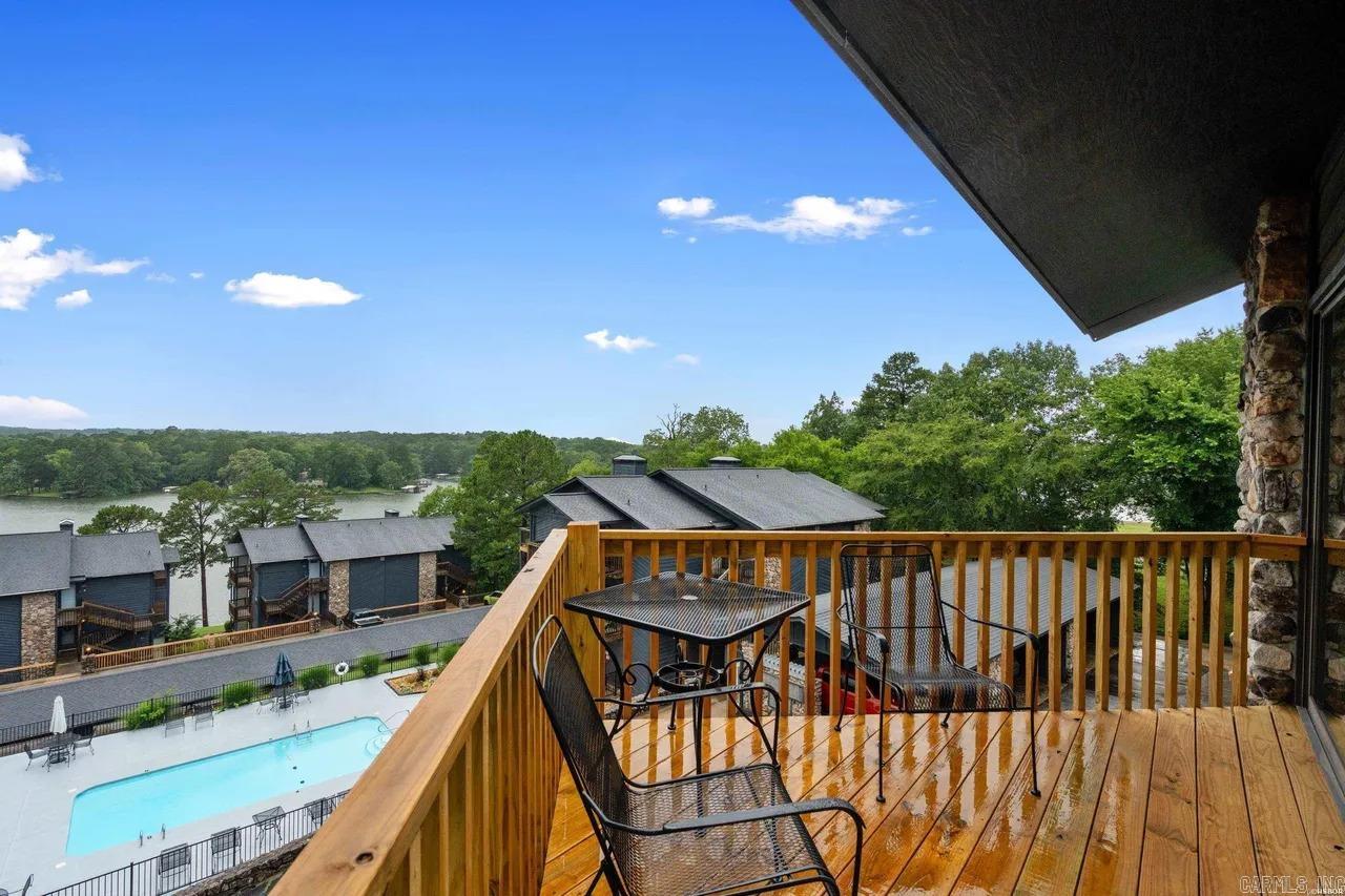 203 Stearns Point F-5 Property Photo 1