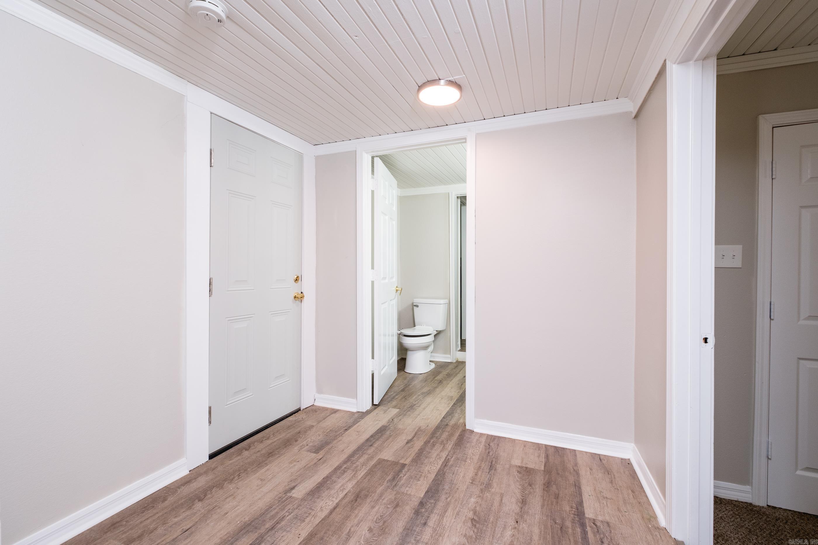 212 Lillian Street Property Photo 17