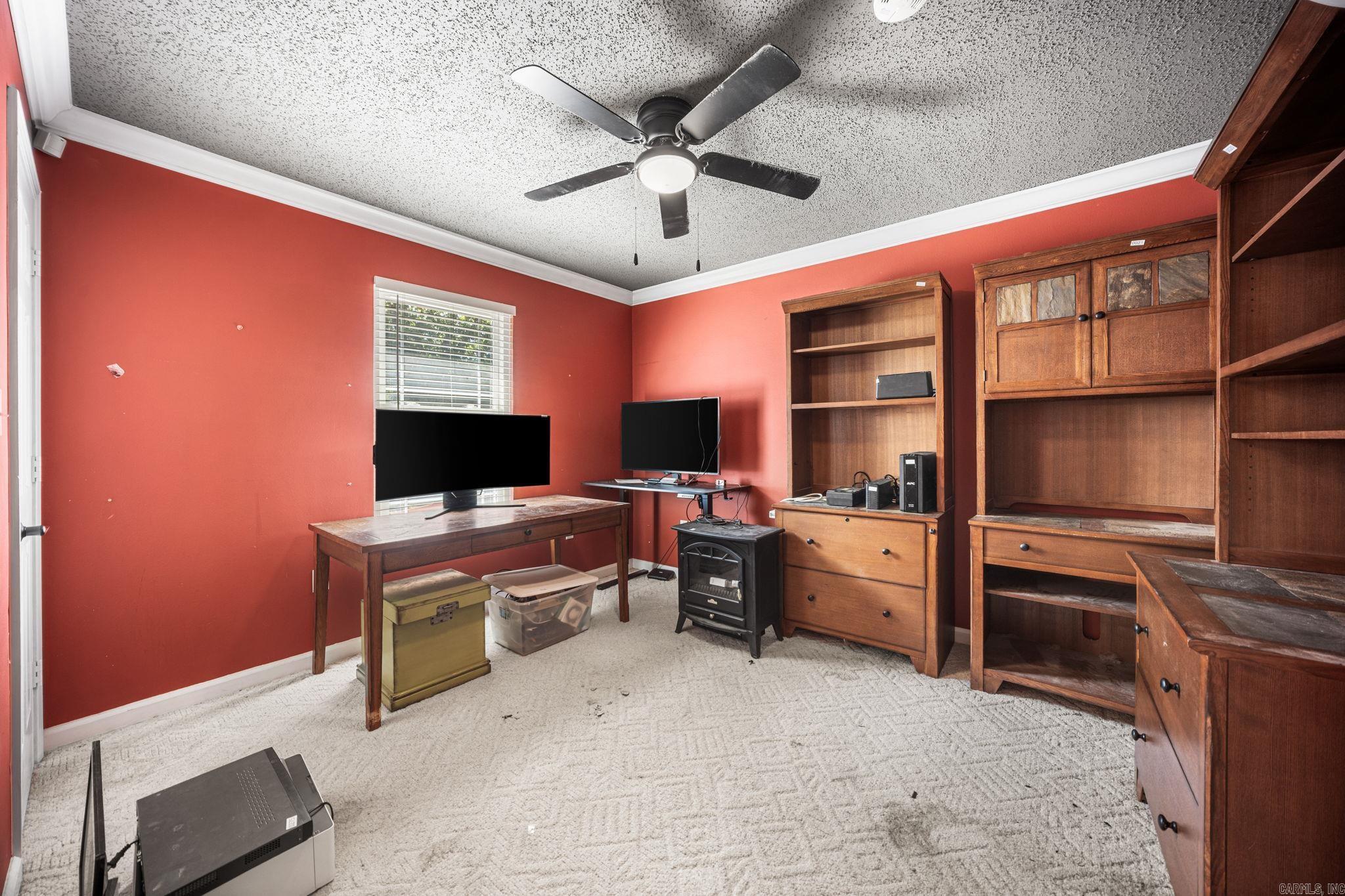2039 N Hills Drive Property Photo 14