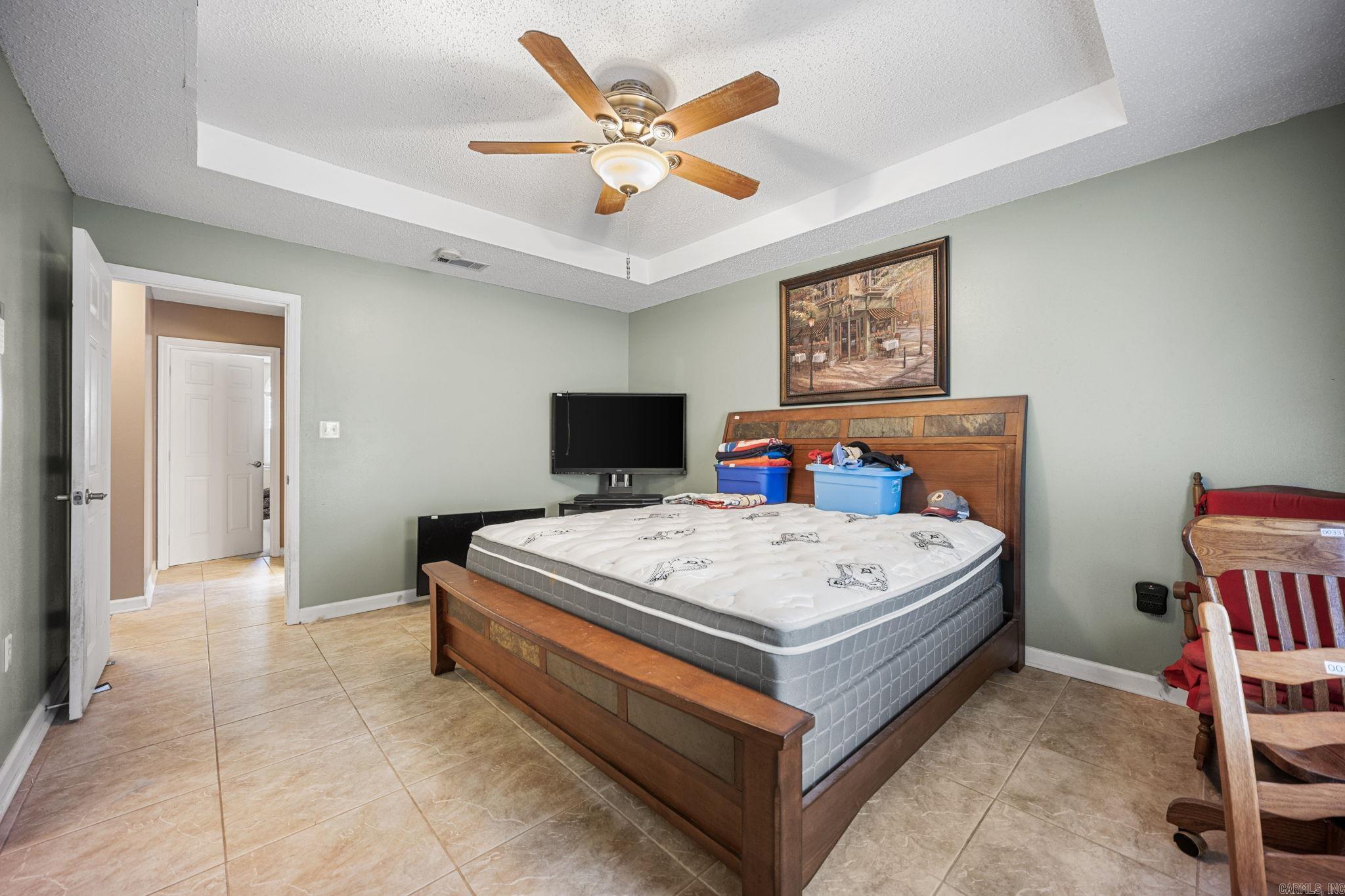 2039 N Hills Drive Property Photo 25