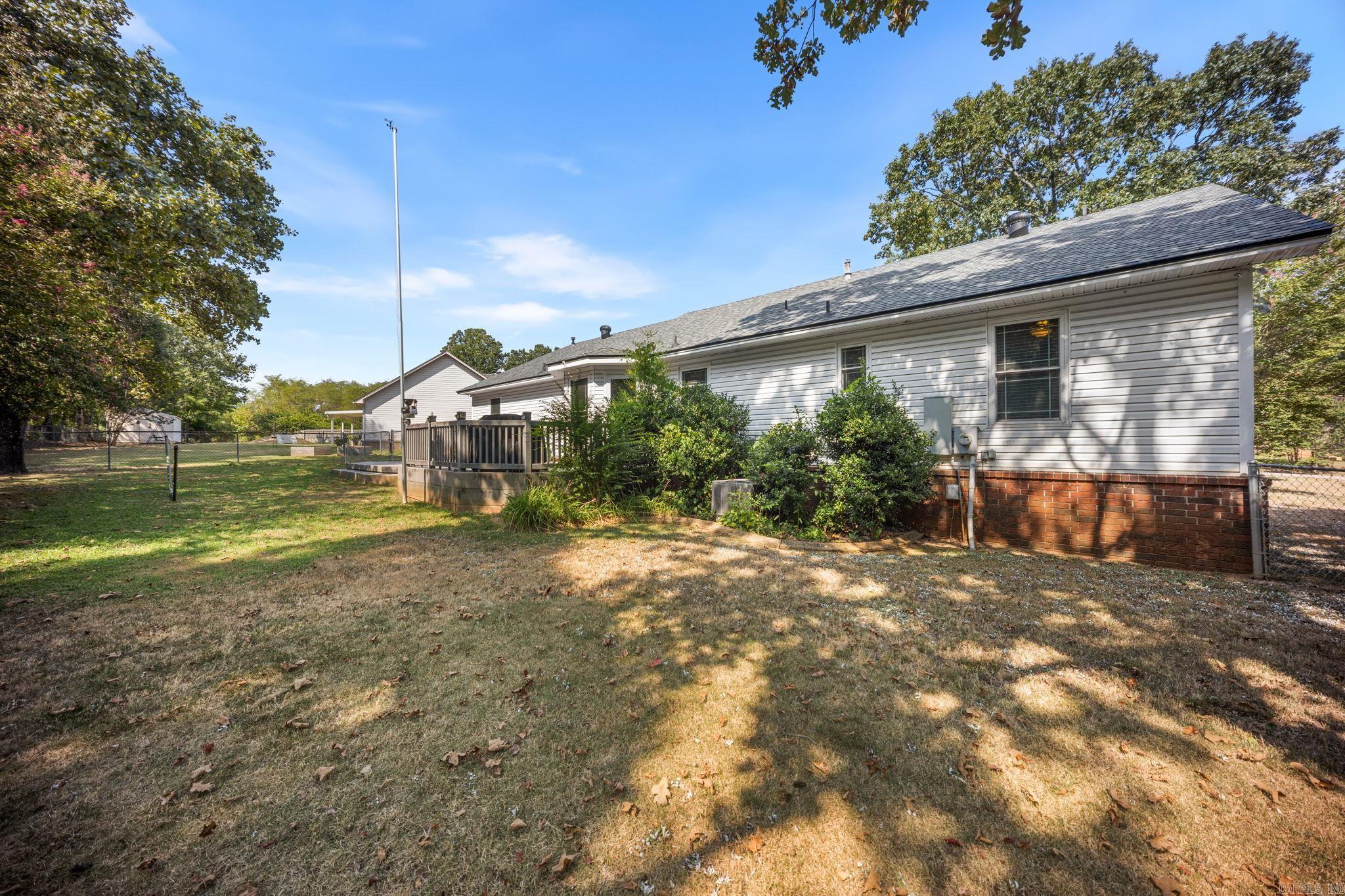 2039 N Hills Drive Property Photo 33