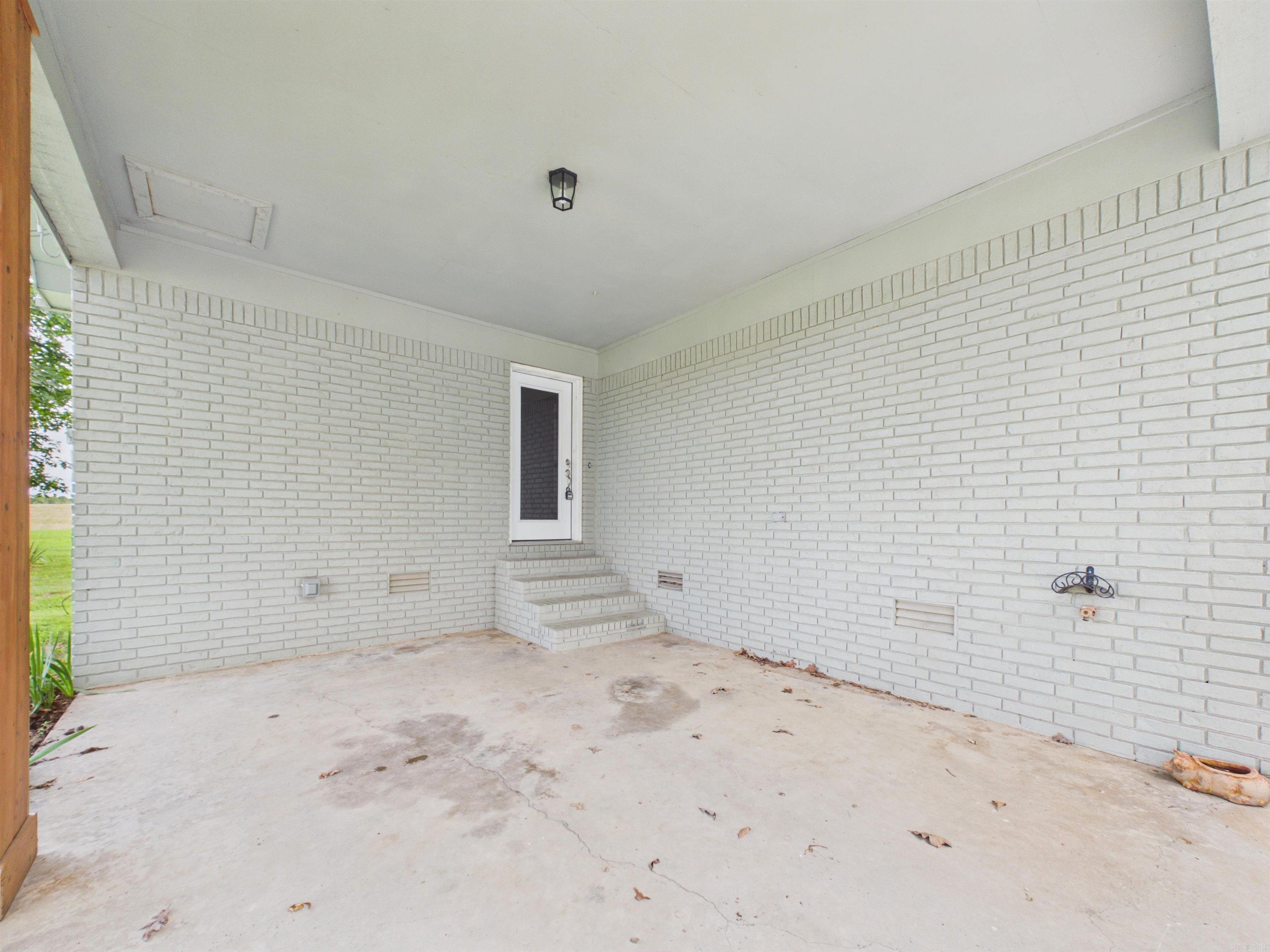 13337 Highway 16 East Property Photo 9