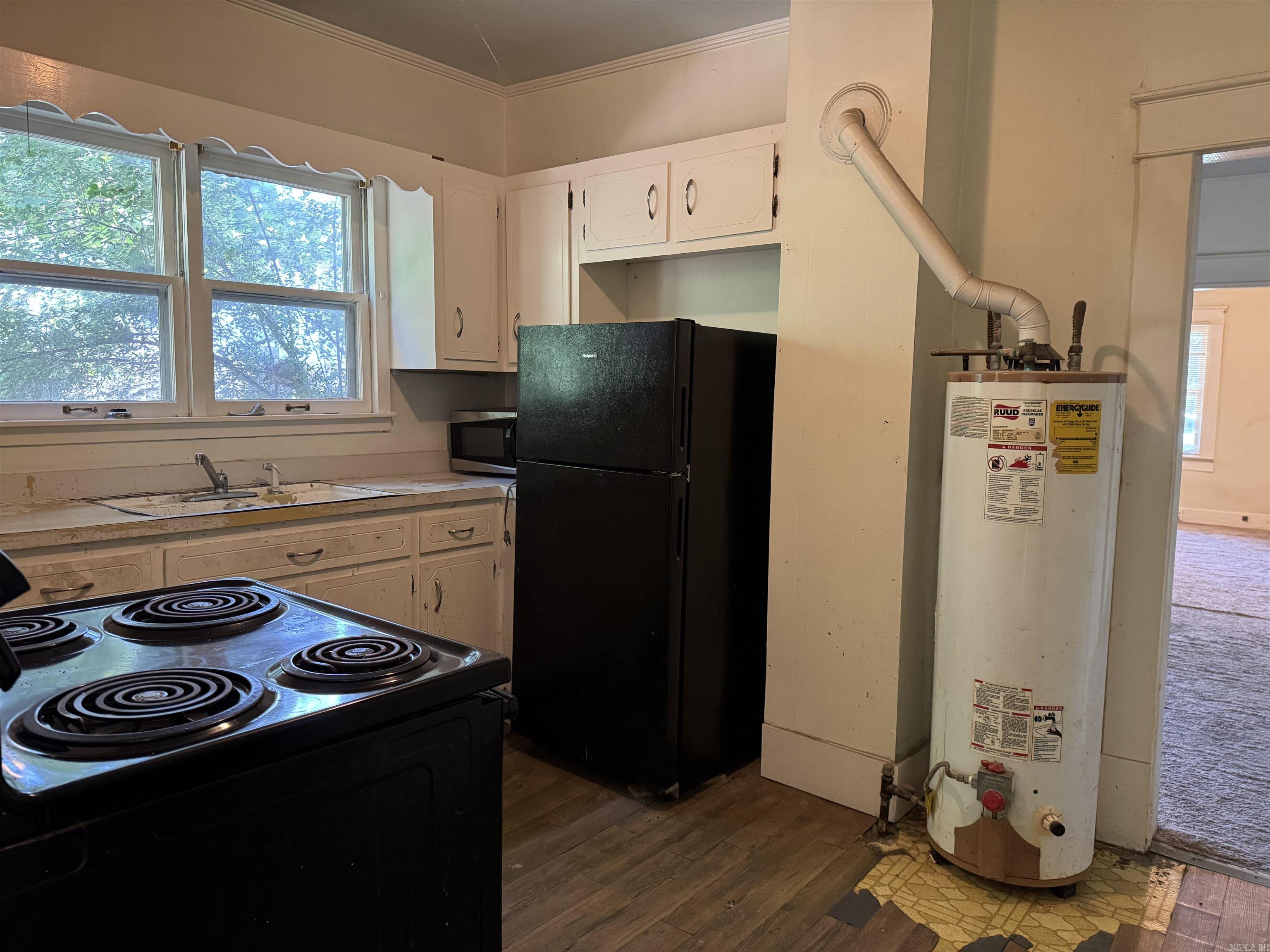 1423 S Haven Street Property Photo 8