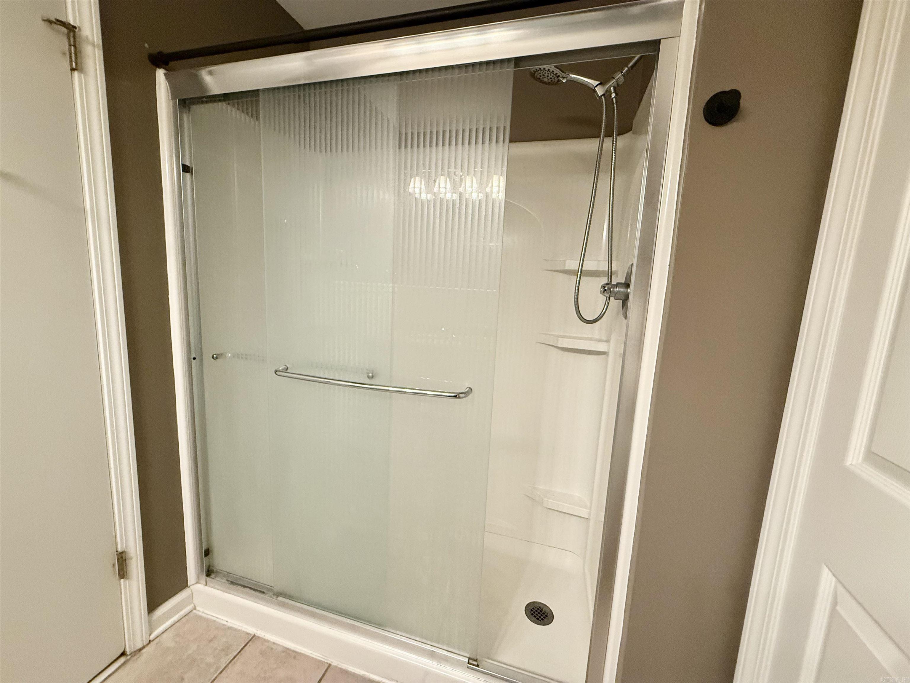 1005 Cherry Lane Property Photo 11
