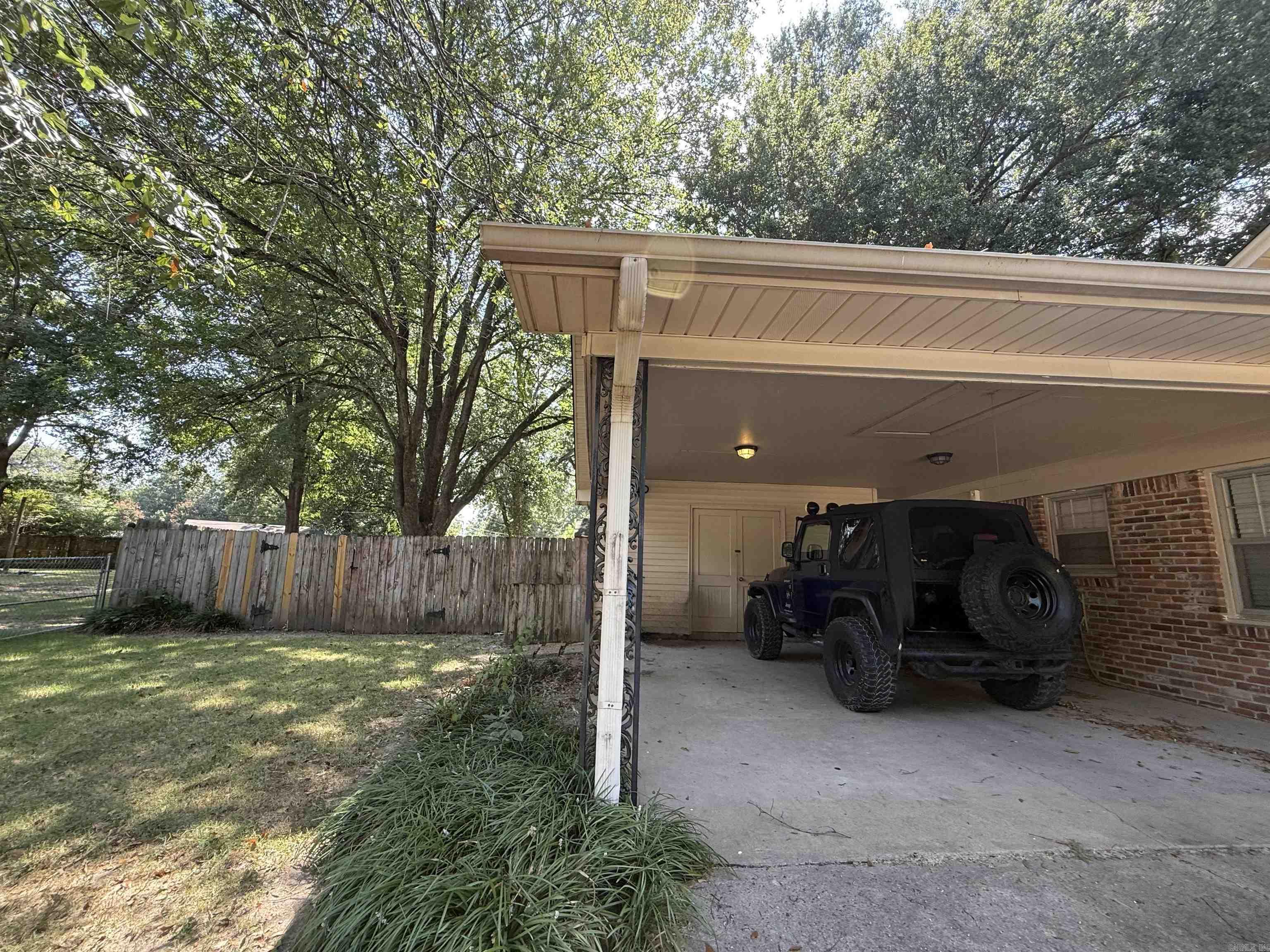 1005 Cherry Lane Property Photo 24