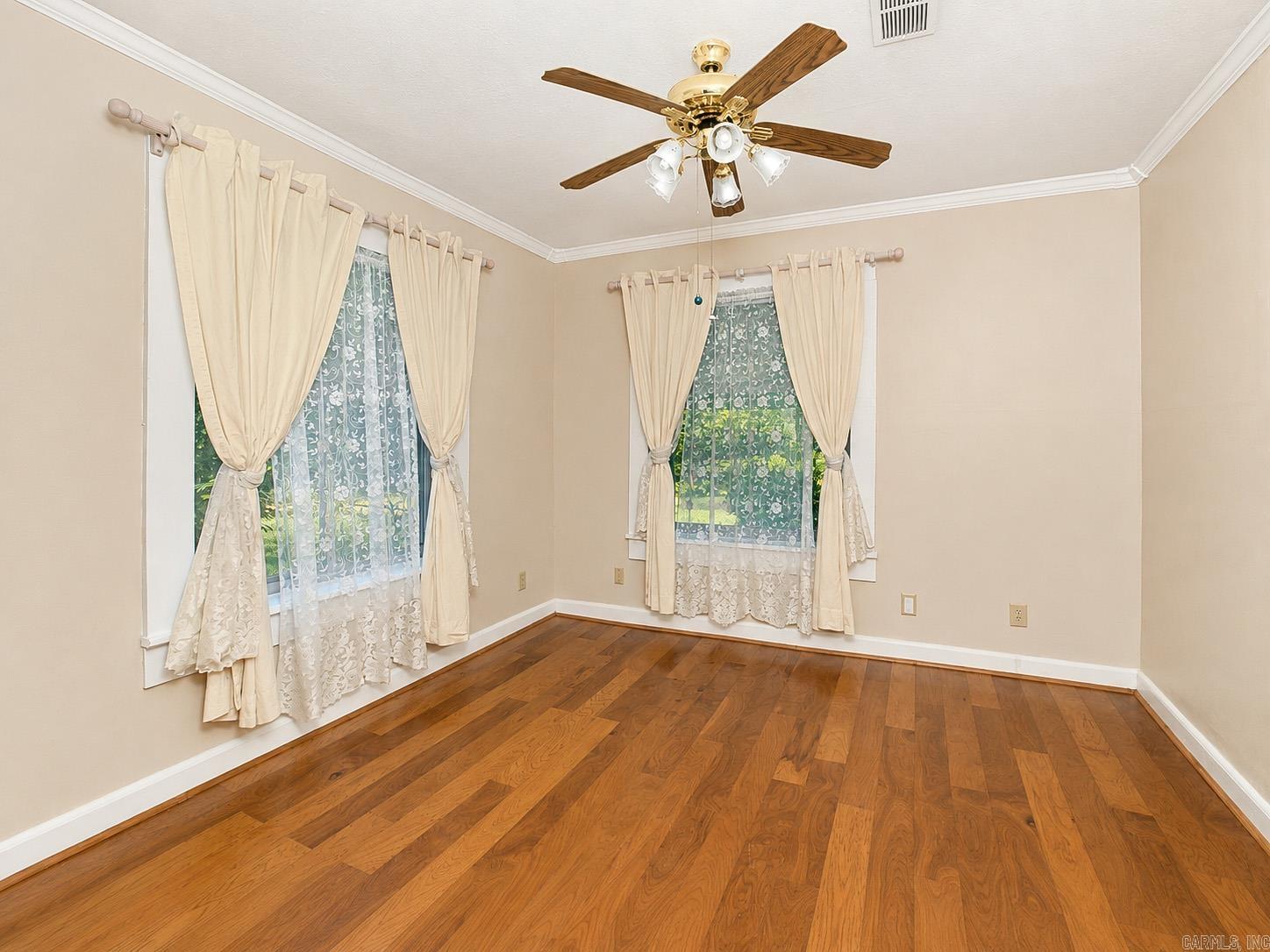 3604 Oakwood Property Photo 19