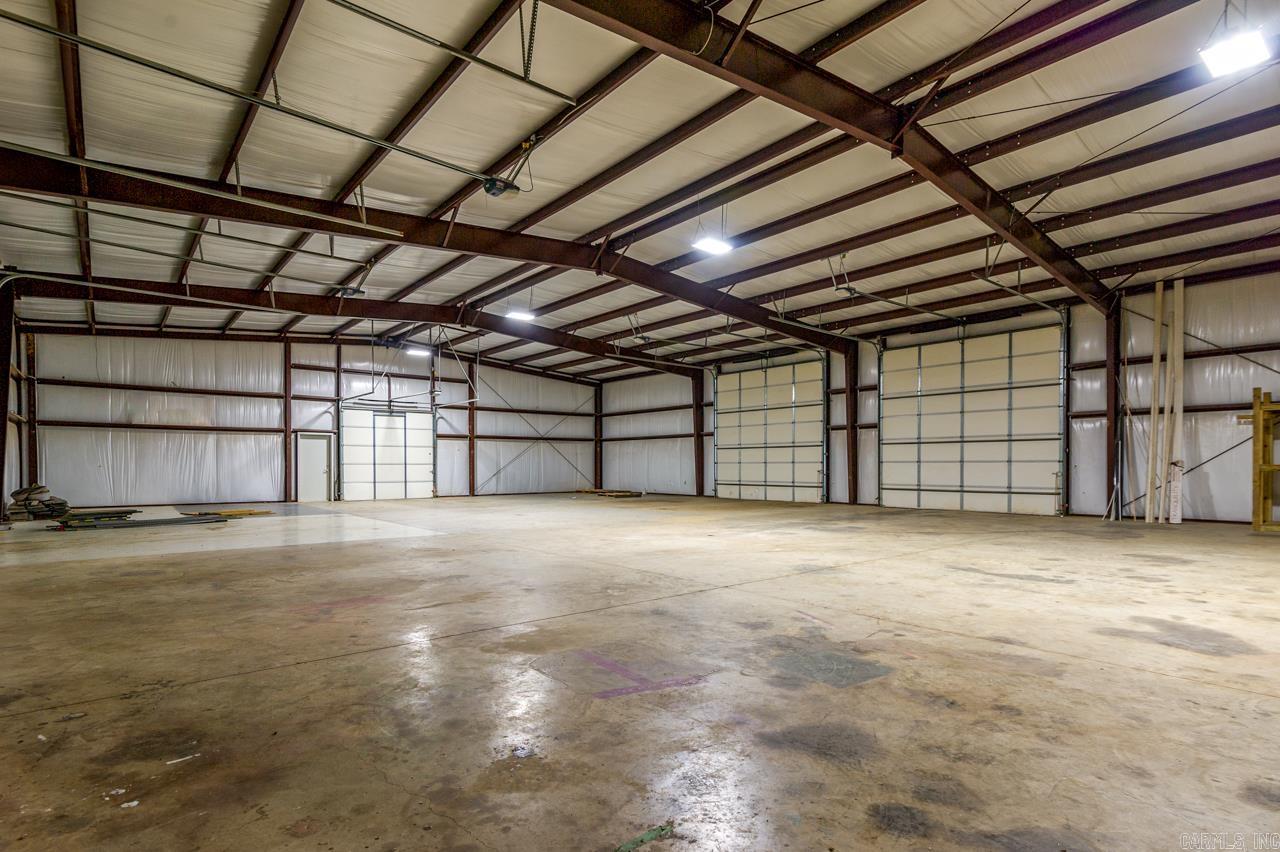 11 Diamond Ice Property Photo 20