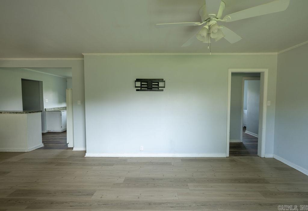 206 E Spring Street Property Photo 16