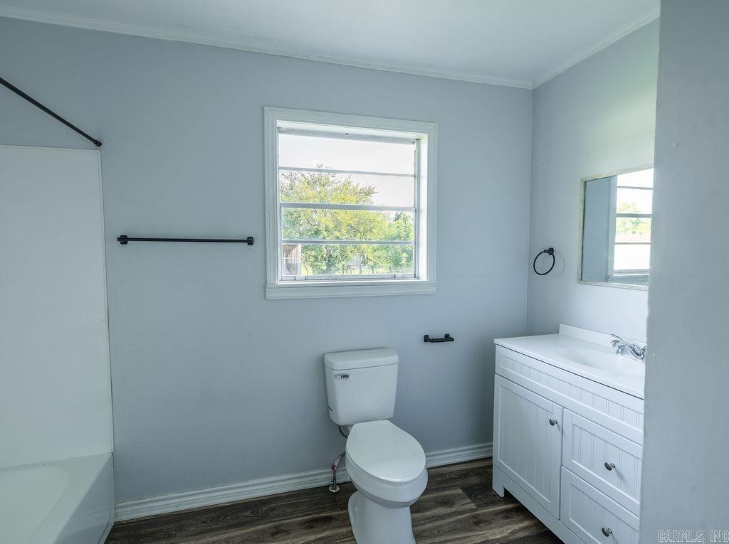 206 E Spring Street Property Photo 18