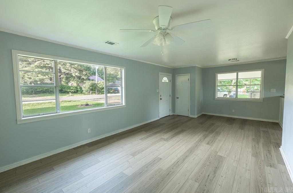 206 E Spring Street Property Photo 28