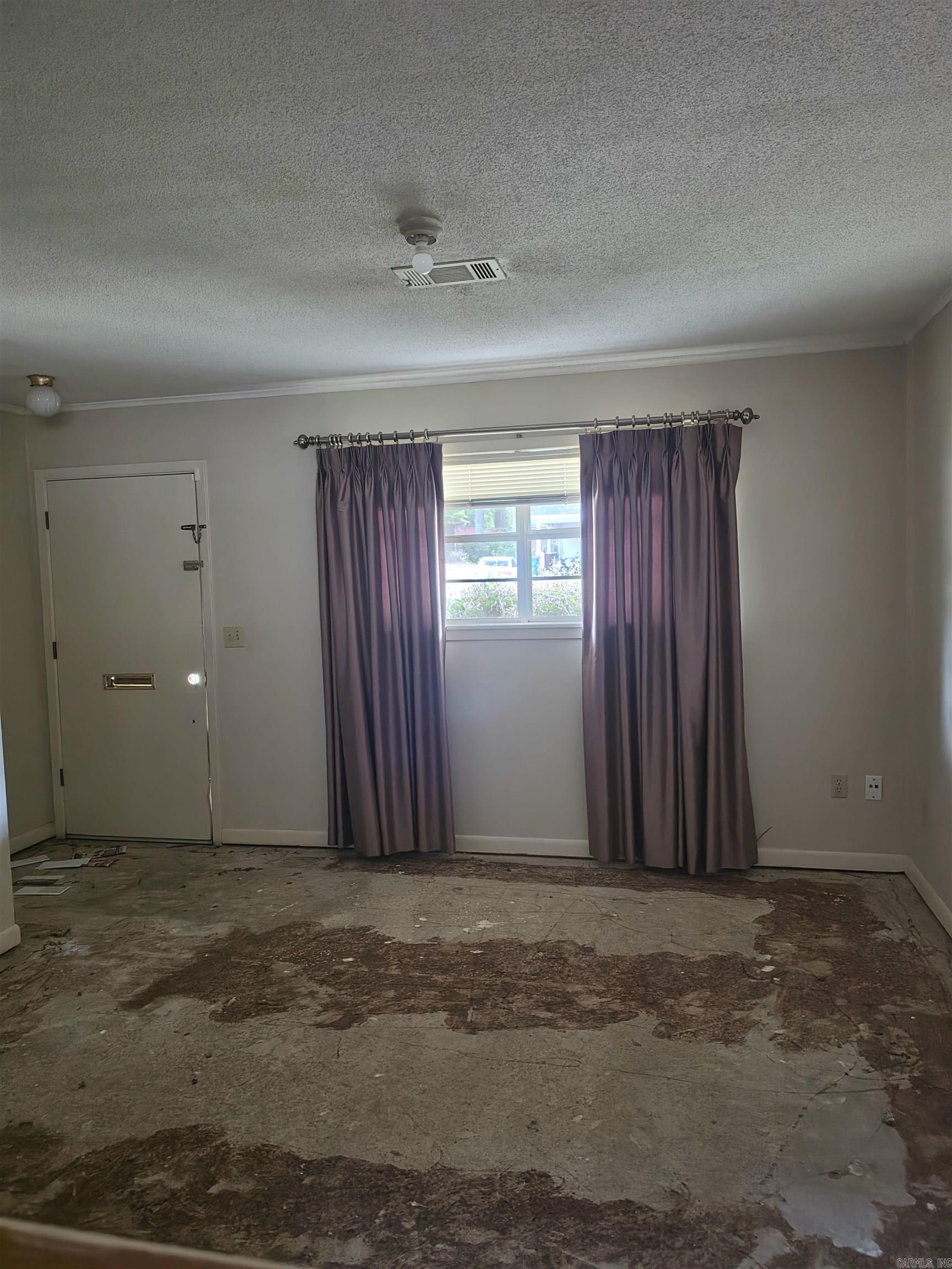 1208 Crestwood Dr Property Photo 10
