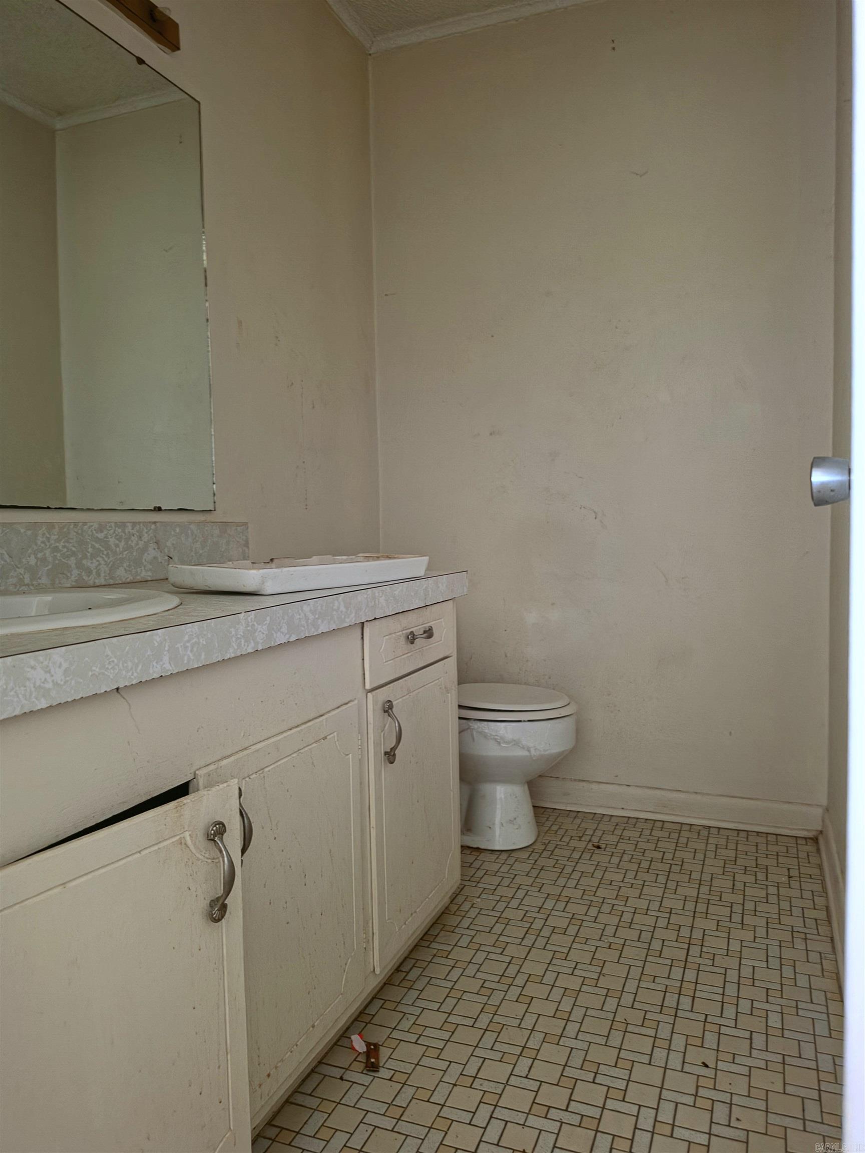 1208 Crestwood Dr Property Photo 15