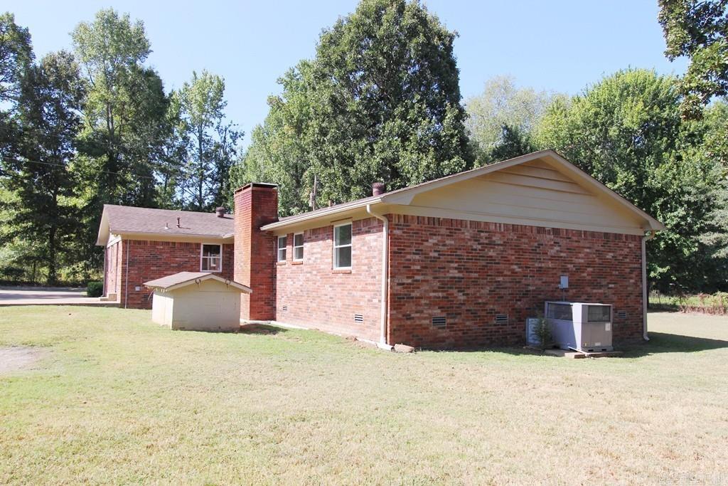 9 Jarman Lane Property Photo 4