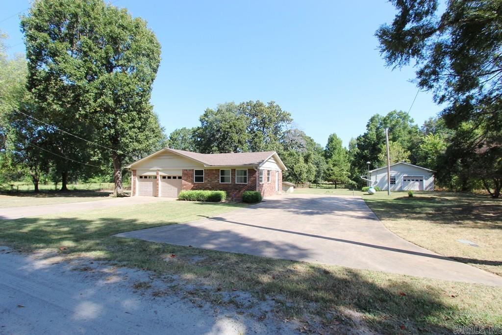 9 Jarman Lane Property Photo 12