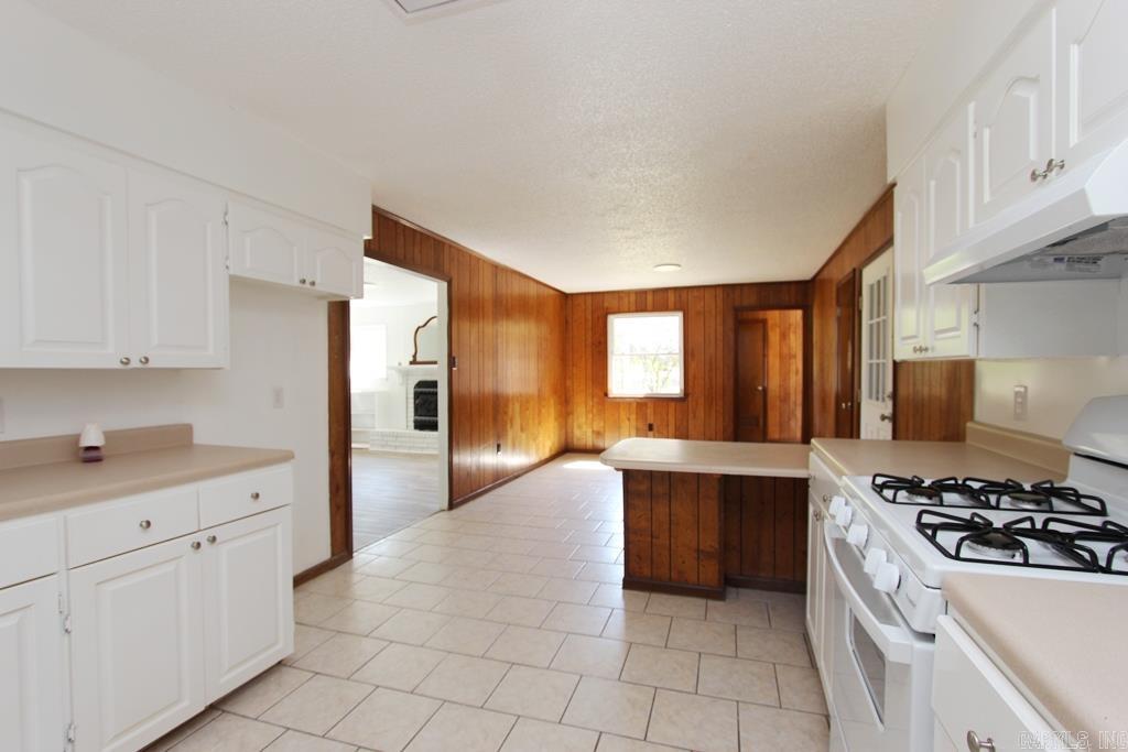 9 Jarman Lane Property Photo 18