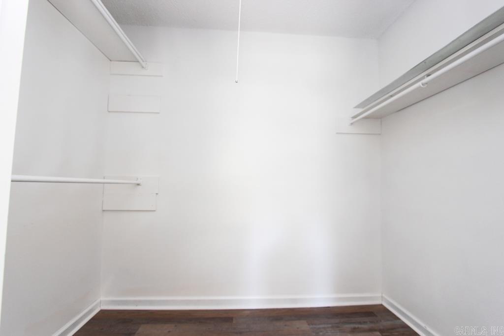 9 Jarman Lane Property Photo 28