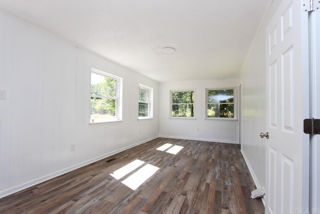 9 Jarman Lane Property Photo 31