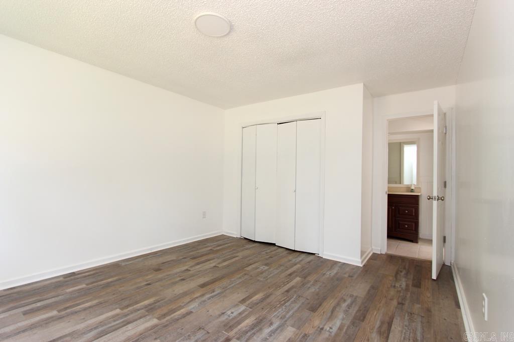 9 Jarman Lane Property Photo 33