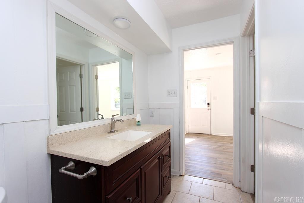 9 Jarman Lane Property Photo 36