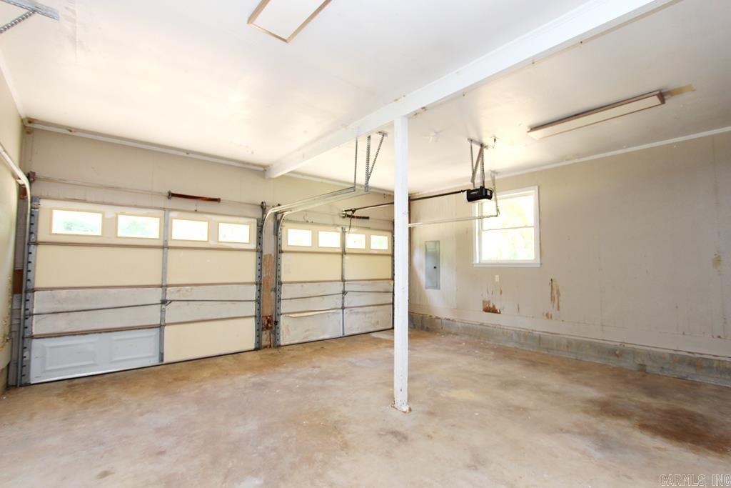9 Jarman Lane Property Photo 38