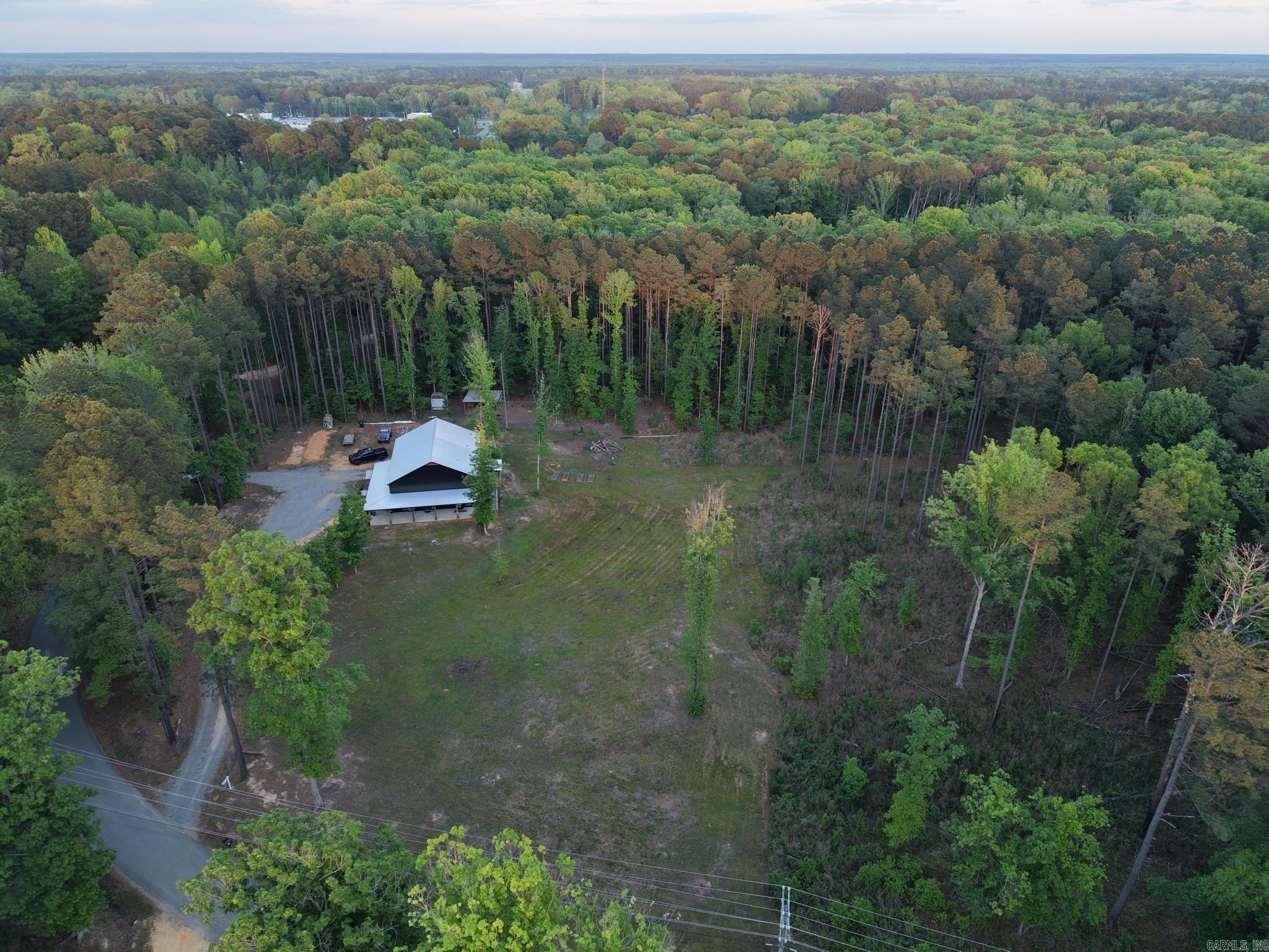 1002 County Rd 9 Property Photo 9