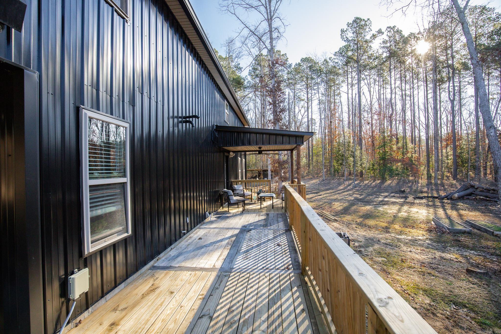 1002 County Rd 9 Property Photo 45
