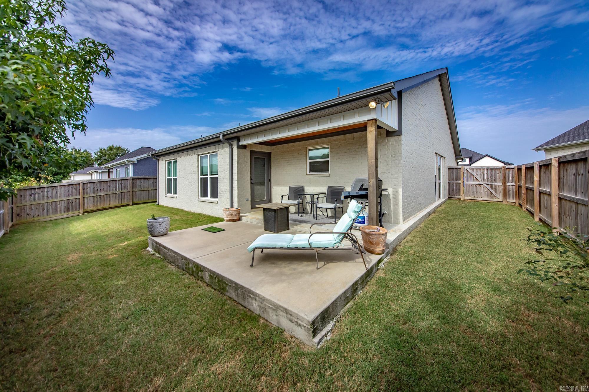 1755 Hobbiton Circle Property Photo 29