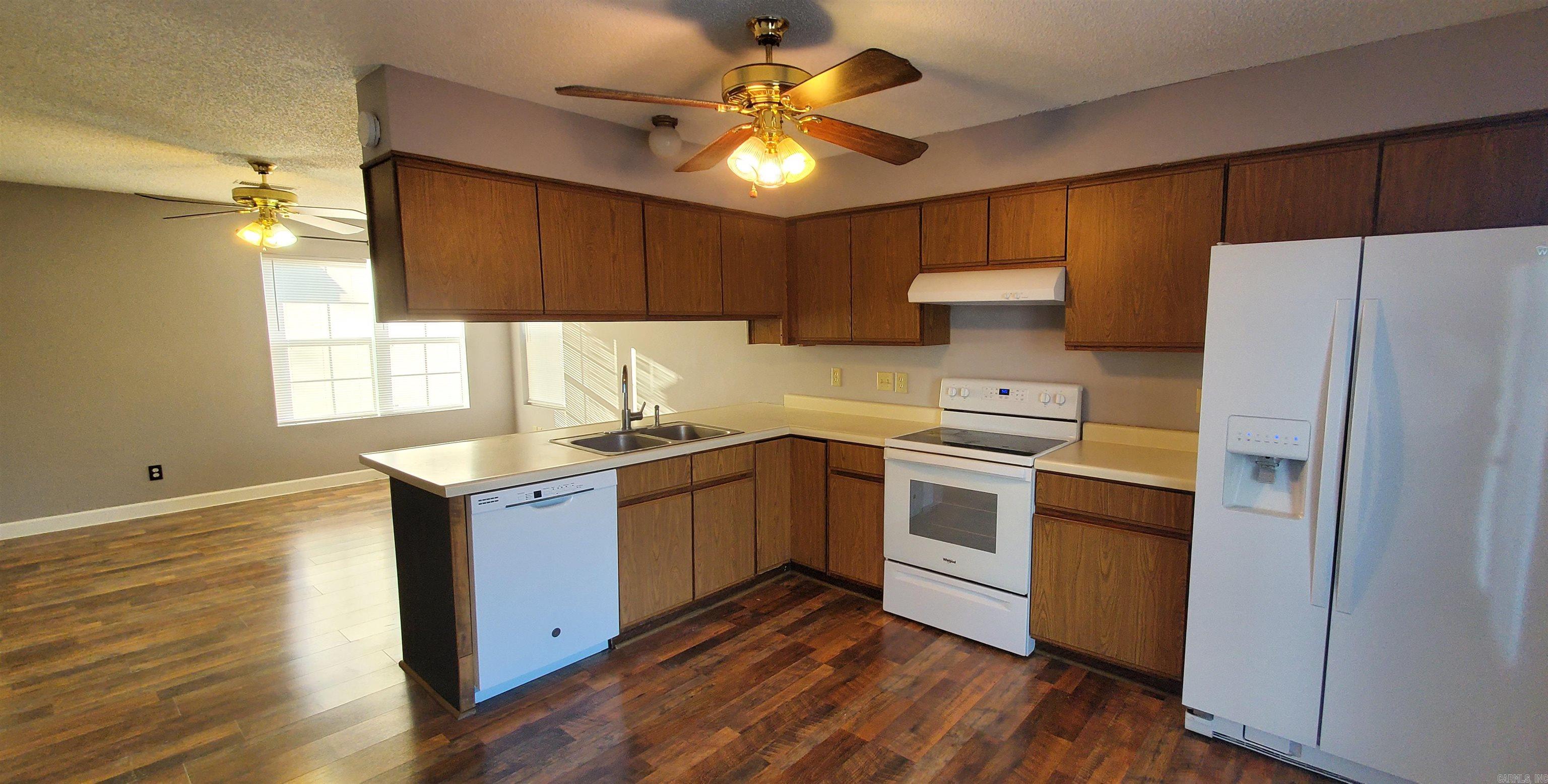 1508 Woodfield Street Property Photo 5