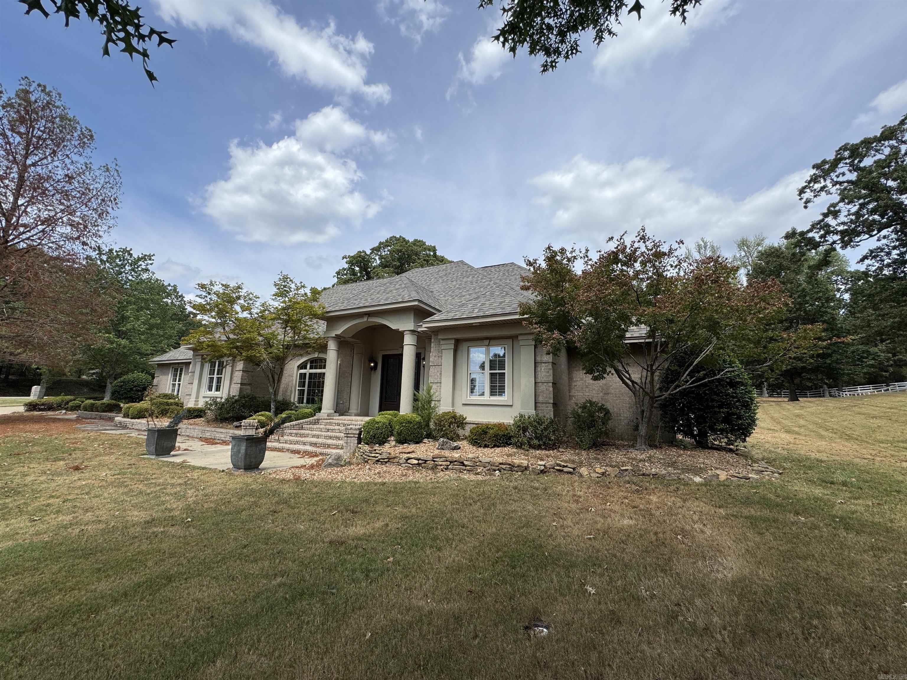 1228 W Lawson Property Photo 3