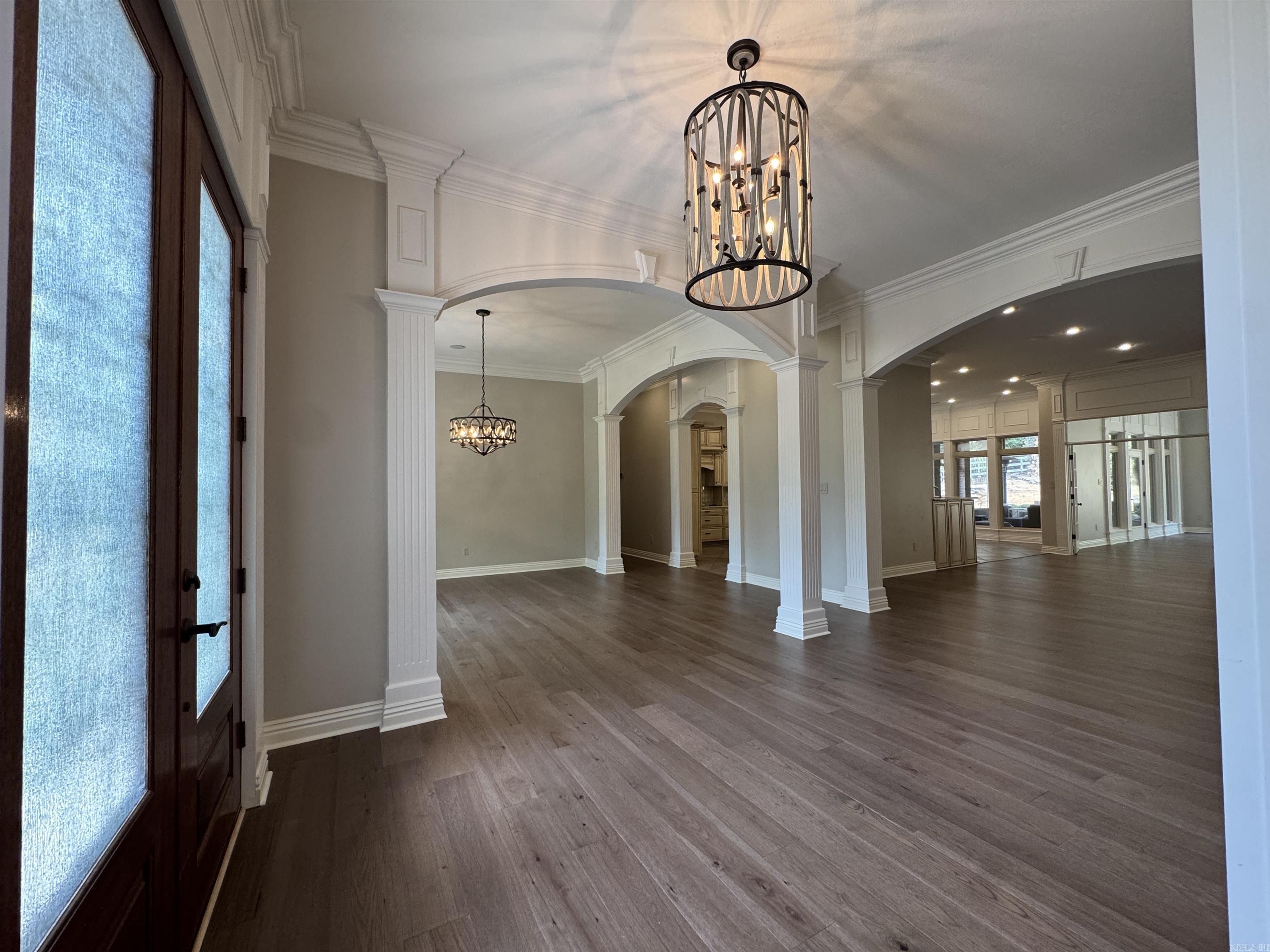 1228 W Lawson Property Photo 6