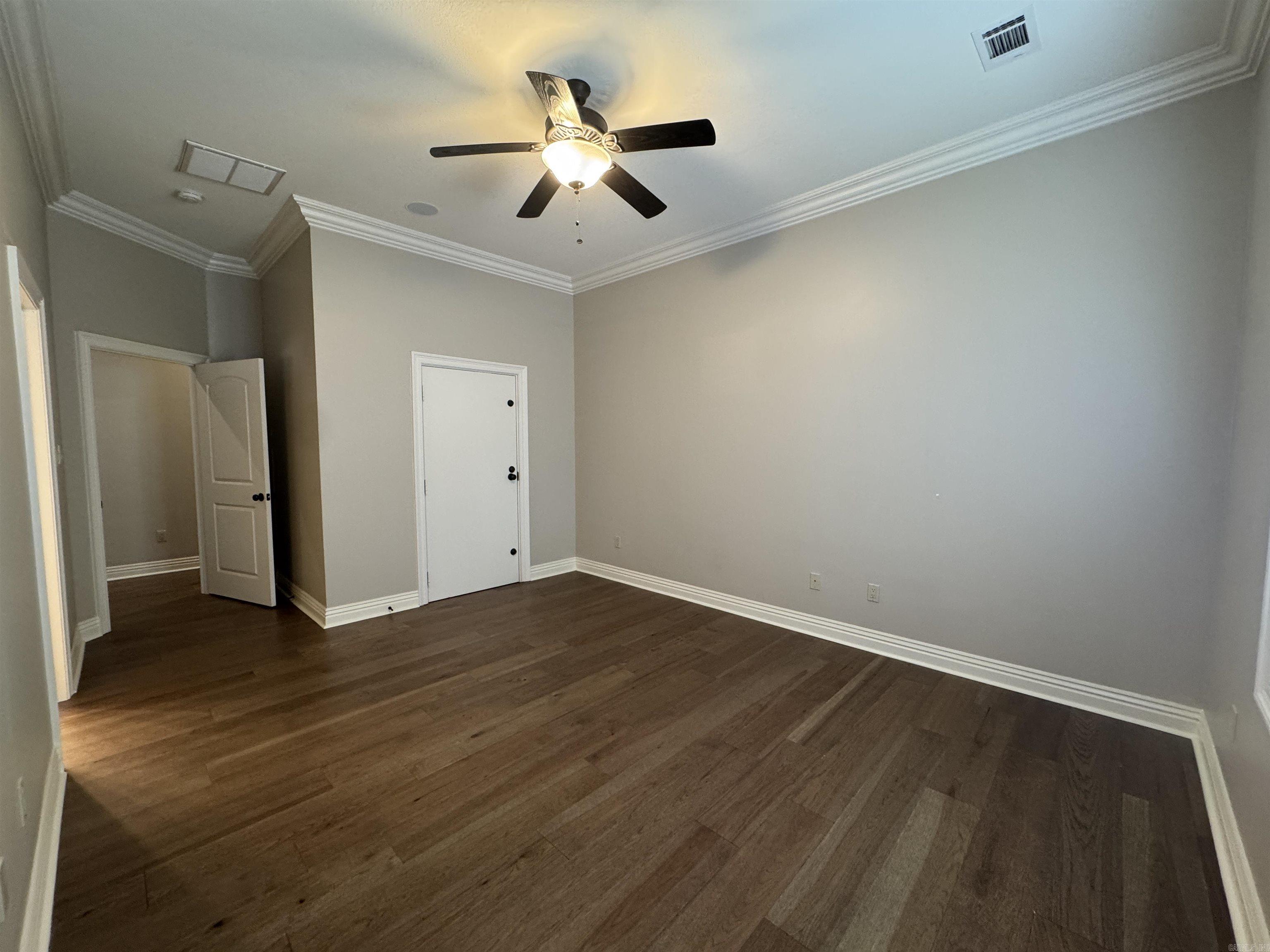 1228 W Lawson Property Photo 33
