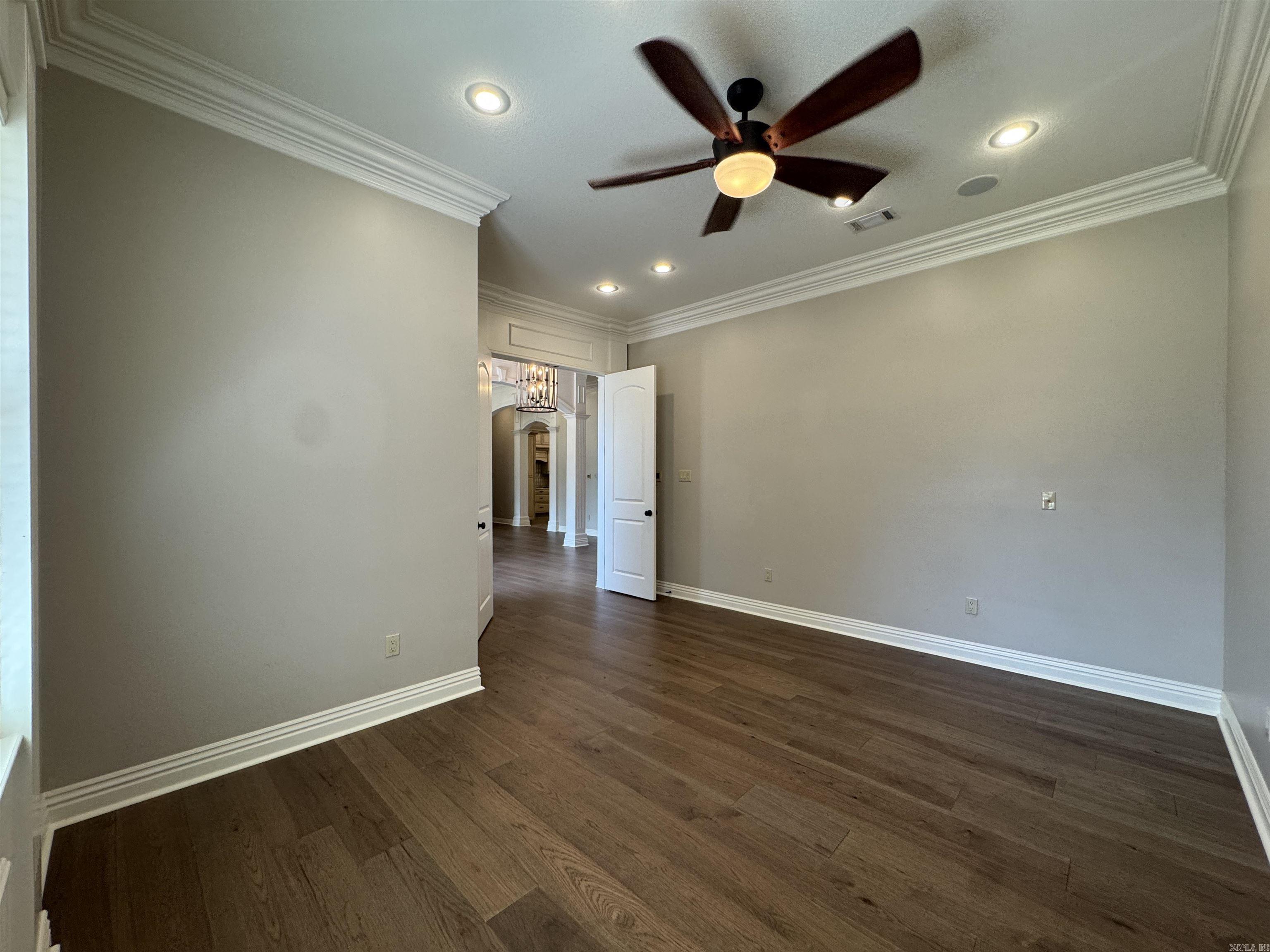 1228 W Lawson Property Photo 39