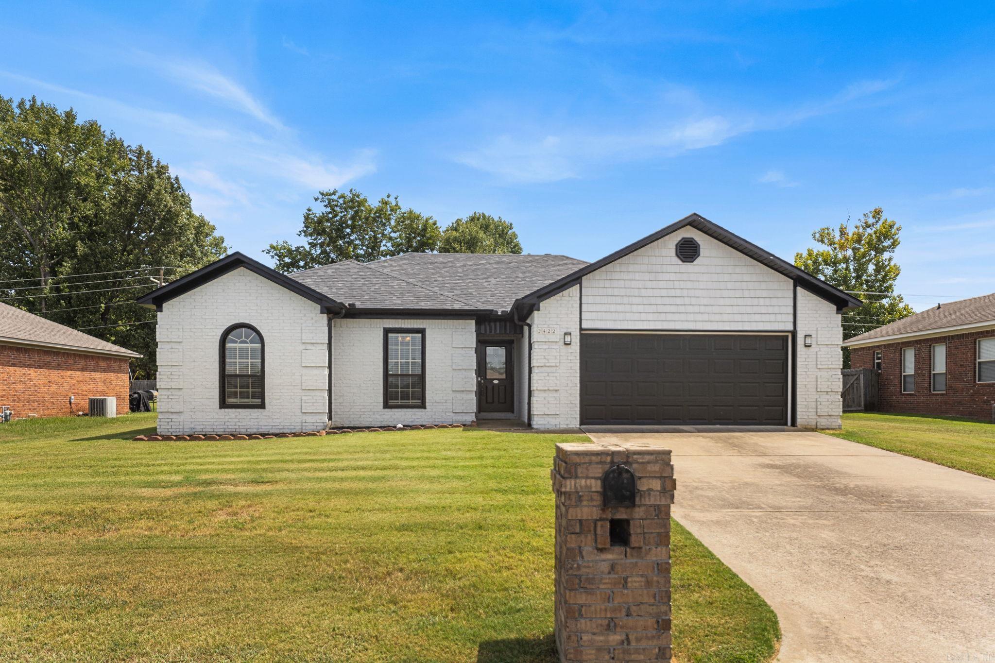 2422 Bluestone Dr Property Photo 1